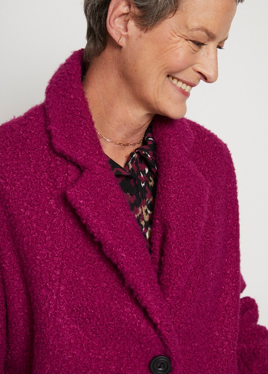 Cappotto_bouclette_abbottonato_di_media_lunghezza_Fucsia_DE1_slim