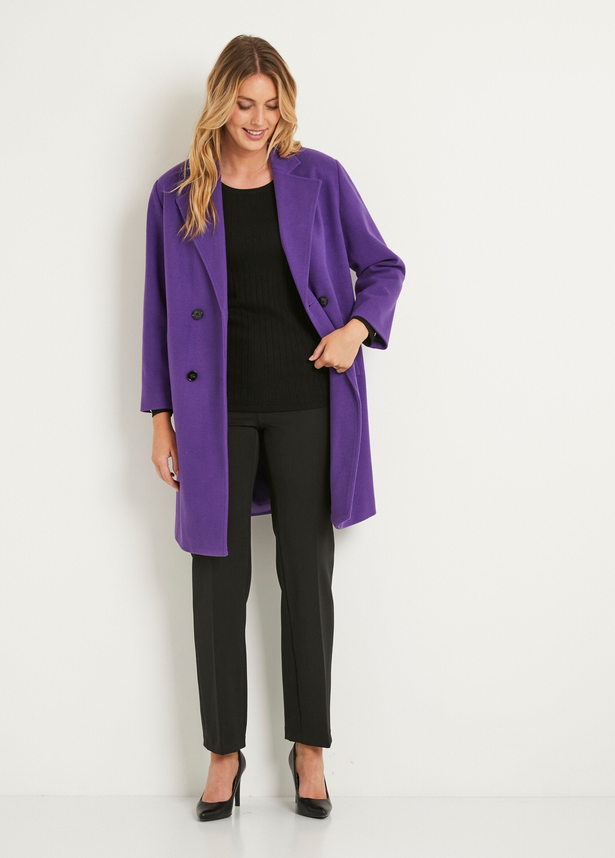 Cappotto_doppiopetto_con_collo_sartoriale_Violet_SF1_slim