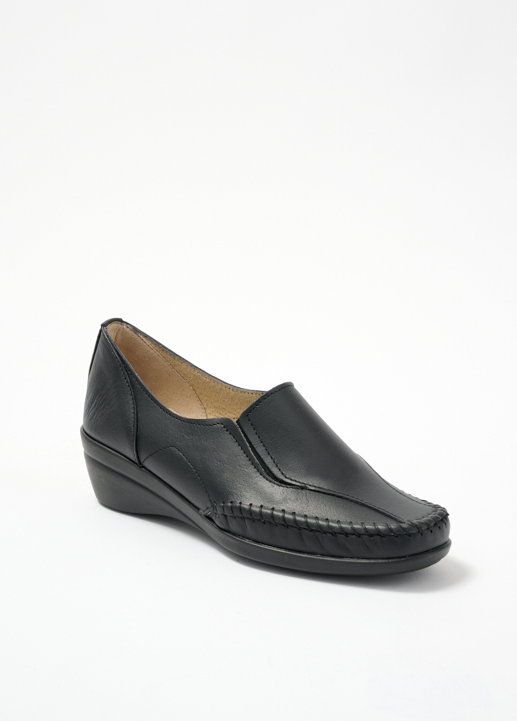 Mocassins_compensés_cuir_grande_largeur_Noir_FA1_slim