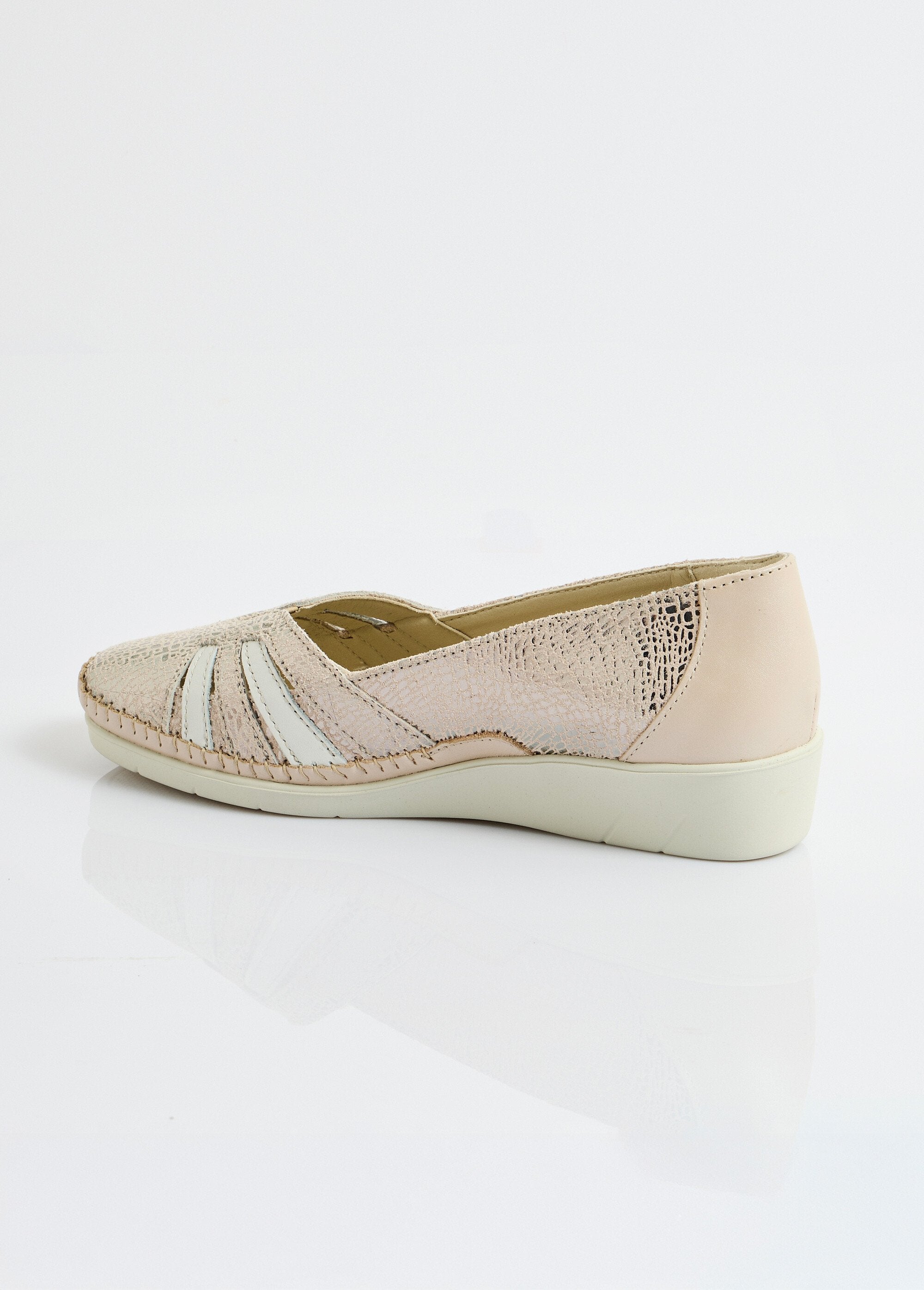 Mocassini_con_zeppa_in_pelle_dalla_larghezza_confortevole_Taupe_DO1_slim