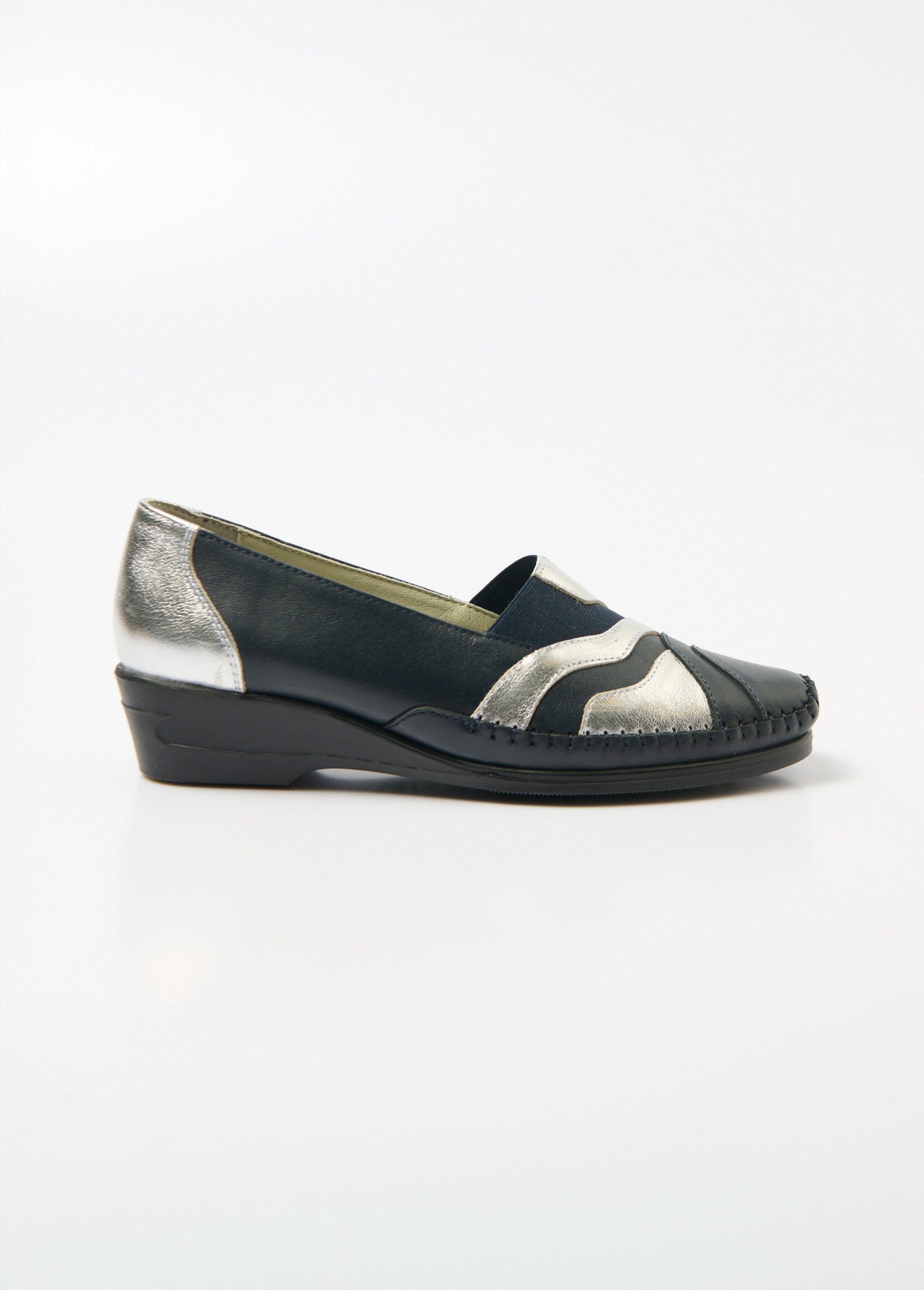 Mocassins_élastiqués_cuir_largeur_confort_Marine_DR1_slim