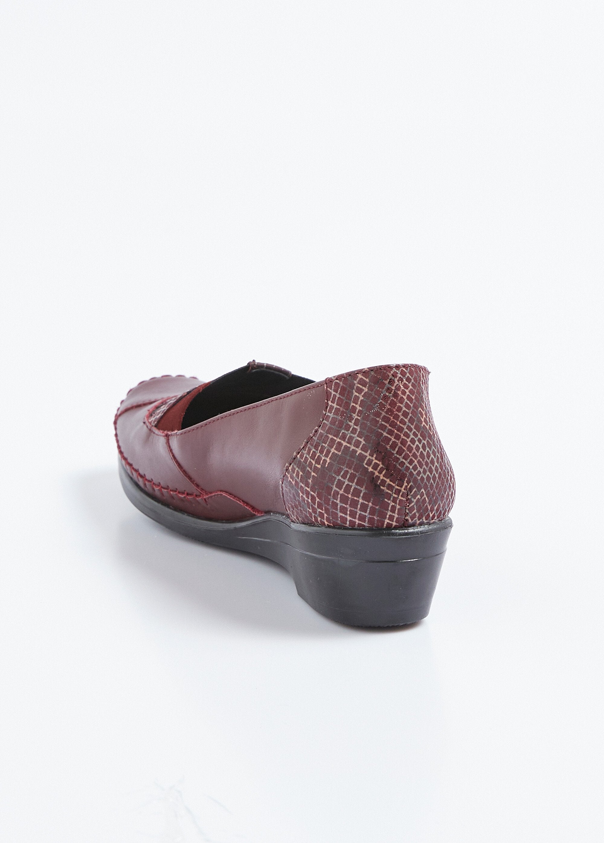 Mocassini_in_pelle_elasticizzata,_larghezza_comfort_Bordeaux_DO1_slim