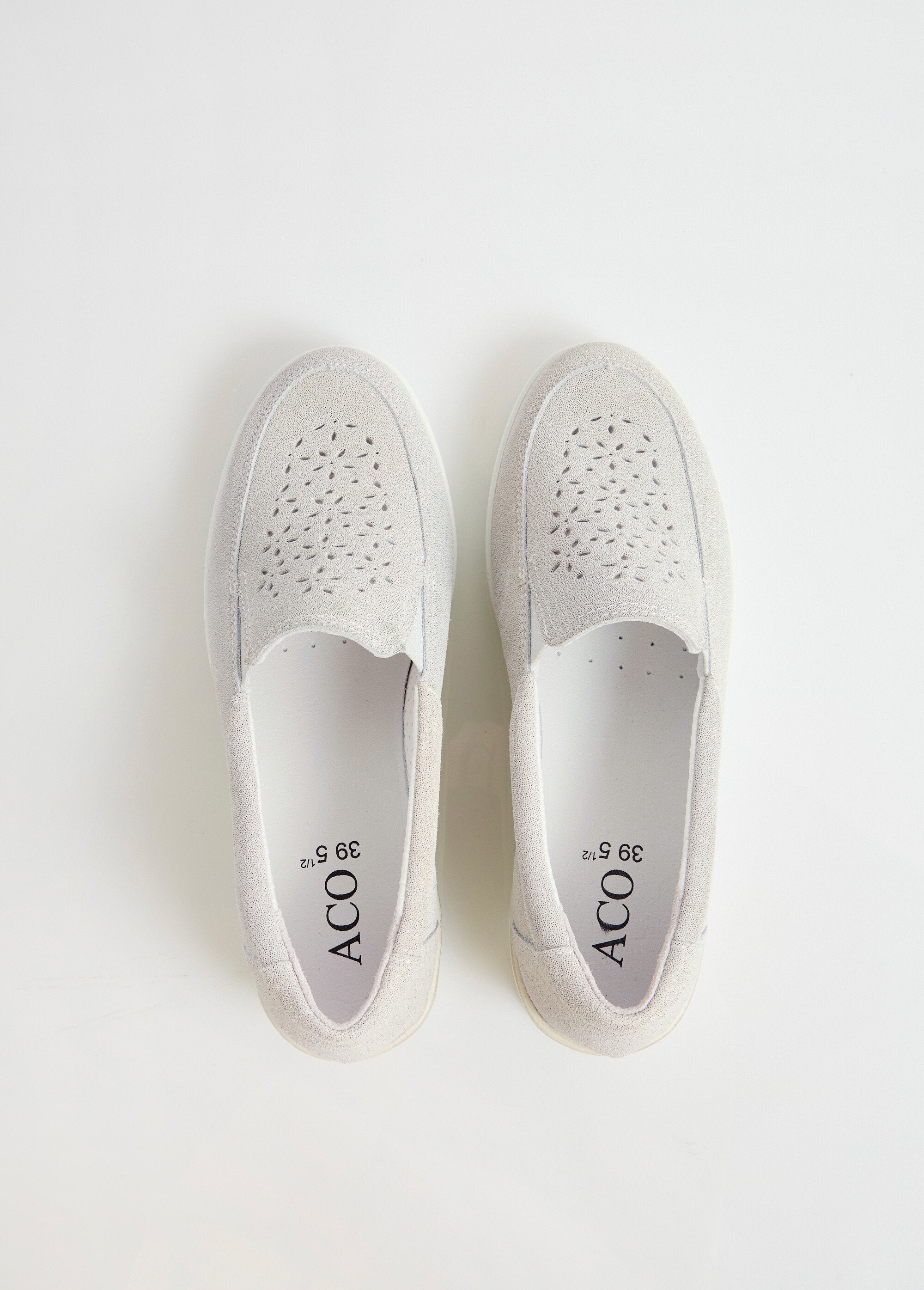 Mocassini_larghi_in_pelle_lucida_ARGENTO_OV1_slim