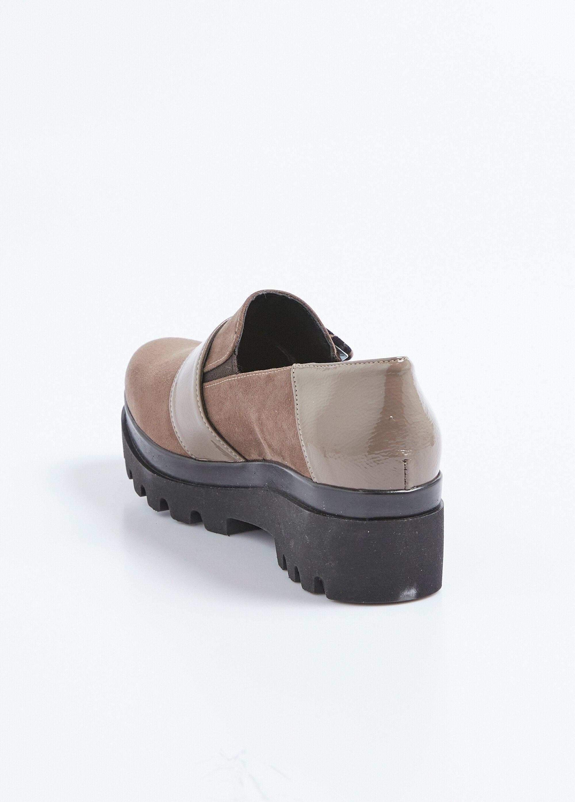Mocassini_con_suola_dentellata_elasticizzata,_larghezza_comfort_Marron_DO1_slim