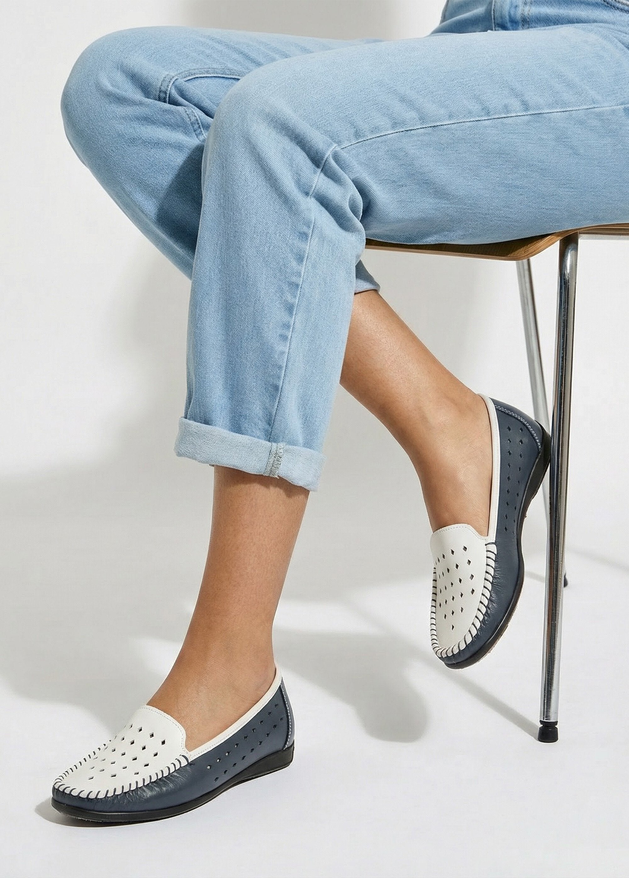 Mocassini_in_pelle_dalla_larghezza_confortevole_Marino_SF1_slim