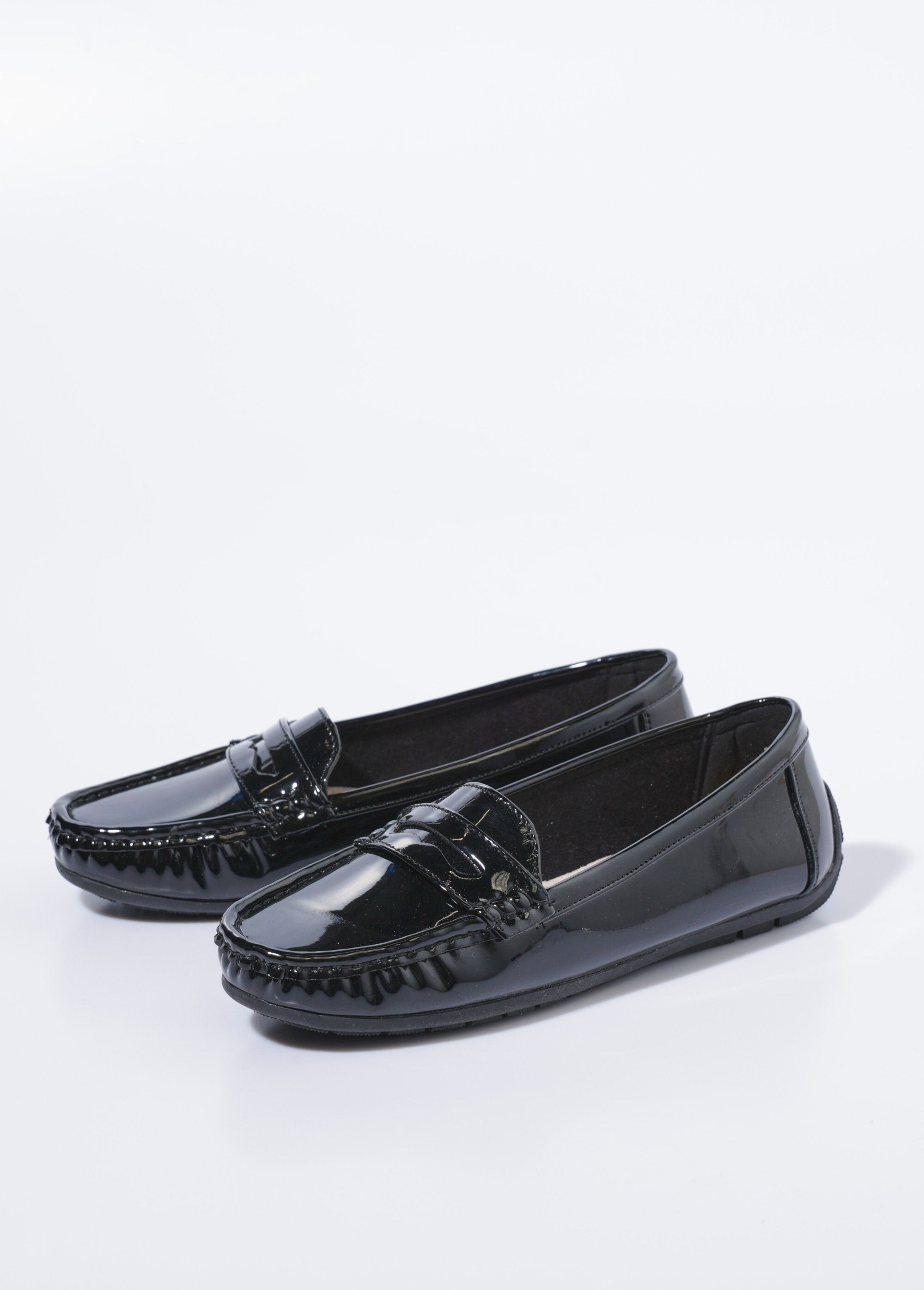 Mocassini_in_vernice_con_suola_antiscivolo_Vernis_noir_DE1_slim