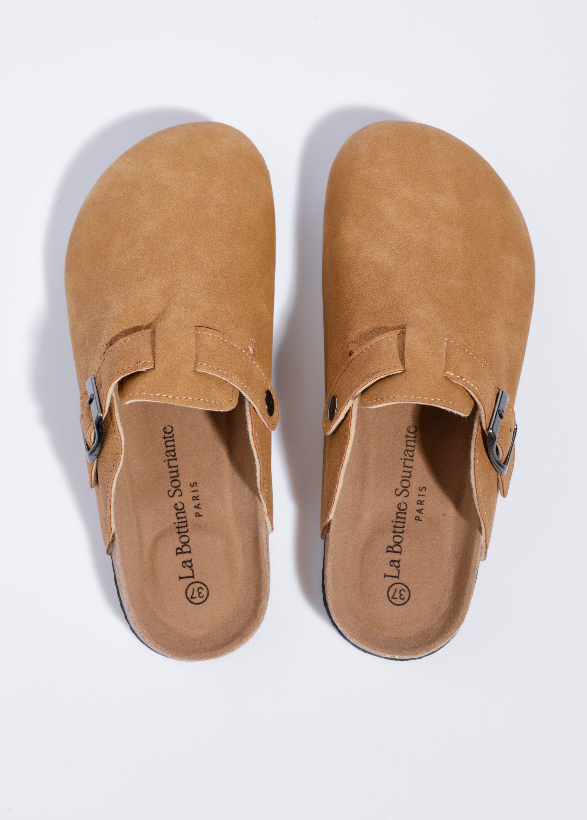 Mules_con_fibbia_e_suola_anatomica_Camel_OV1_slim