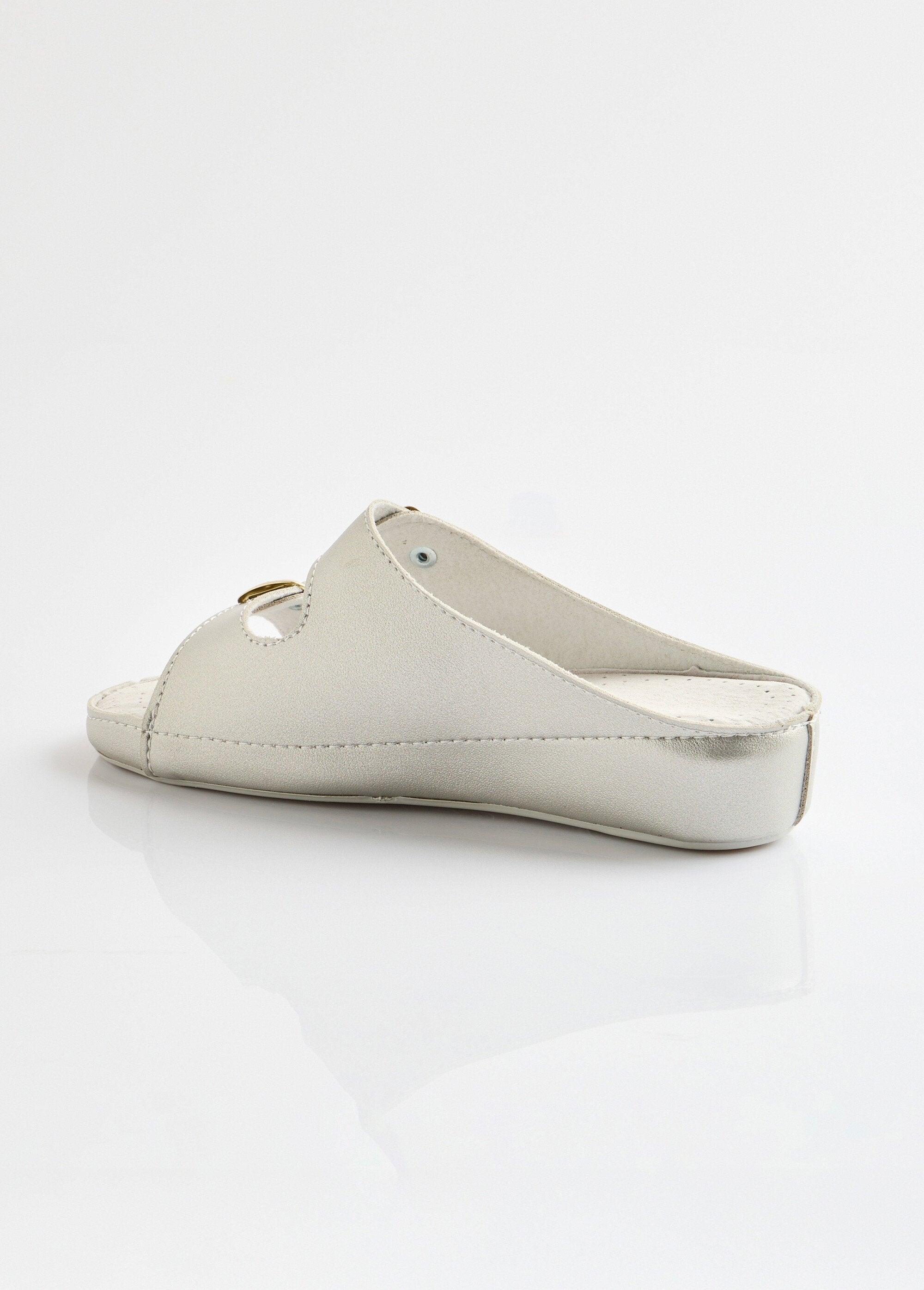 Pantofola_di_larghezza_elevata_ARGENTO_DO1_slim