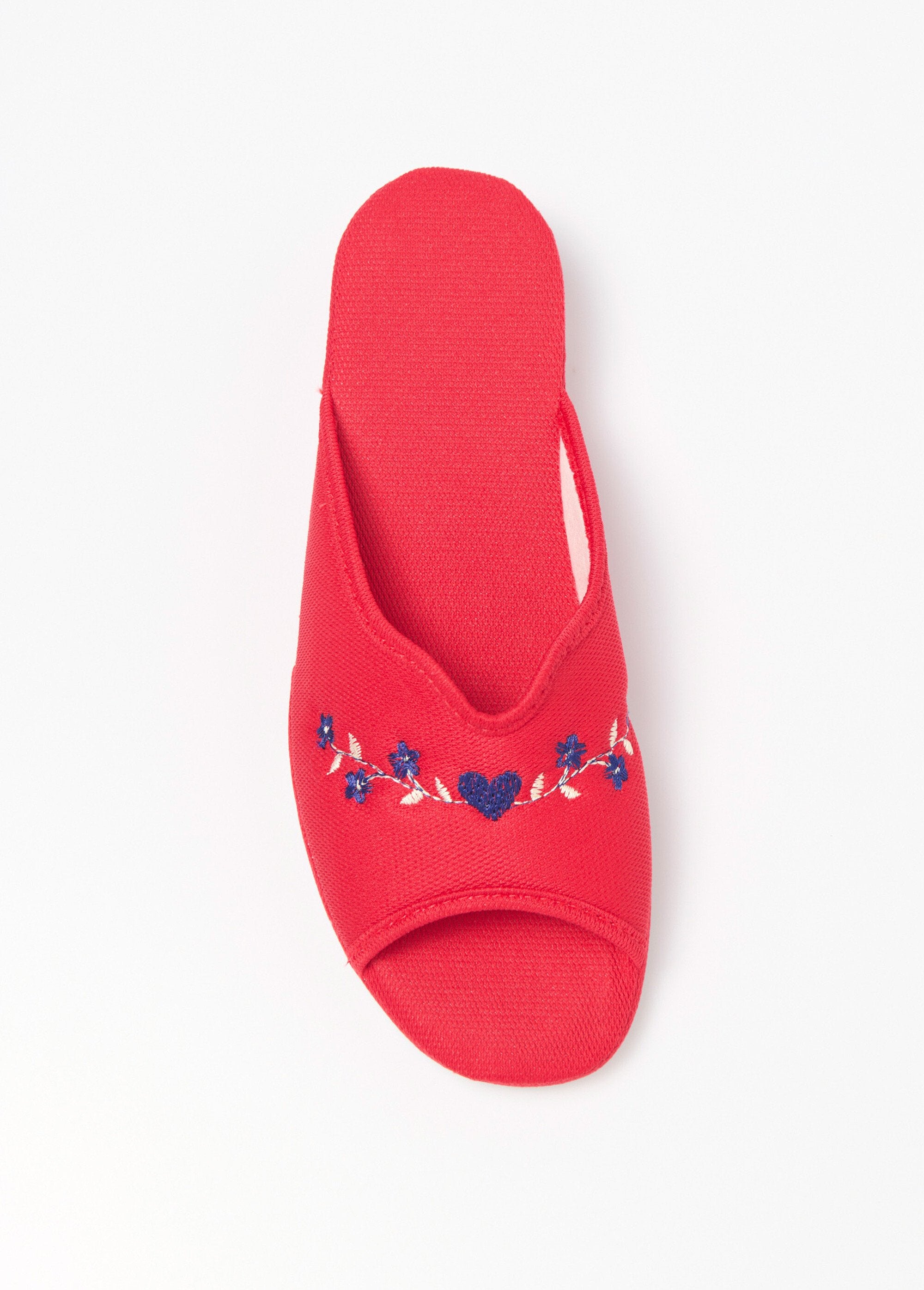 Muli_ricamati_di_larghezza_comfort_con_zeppa_rivestita_Rouge_OV1_slim