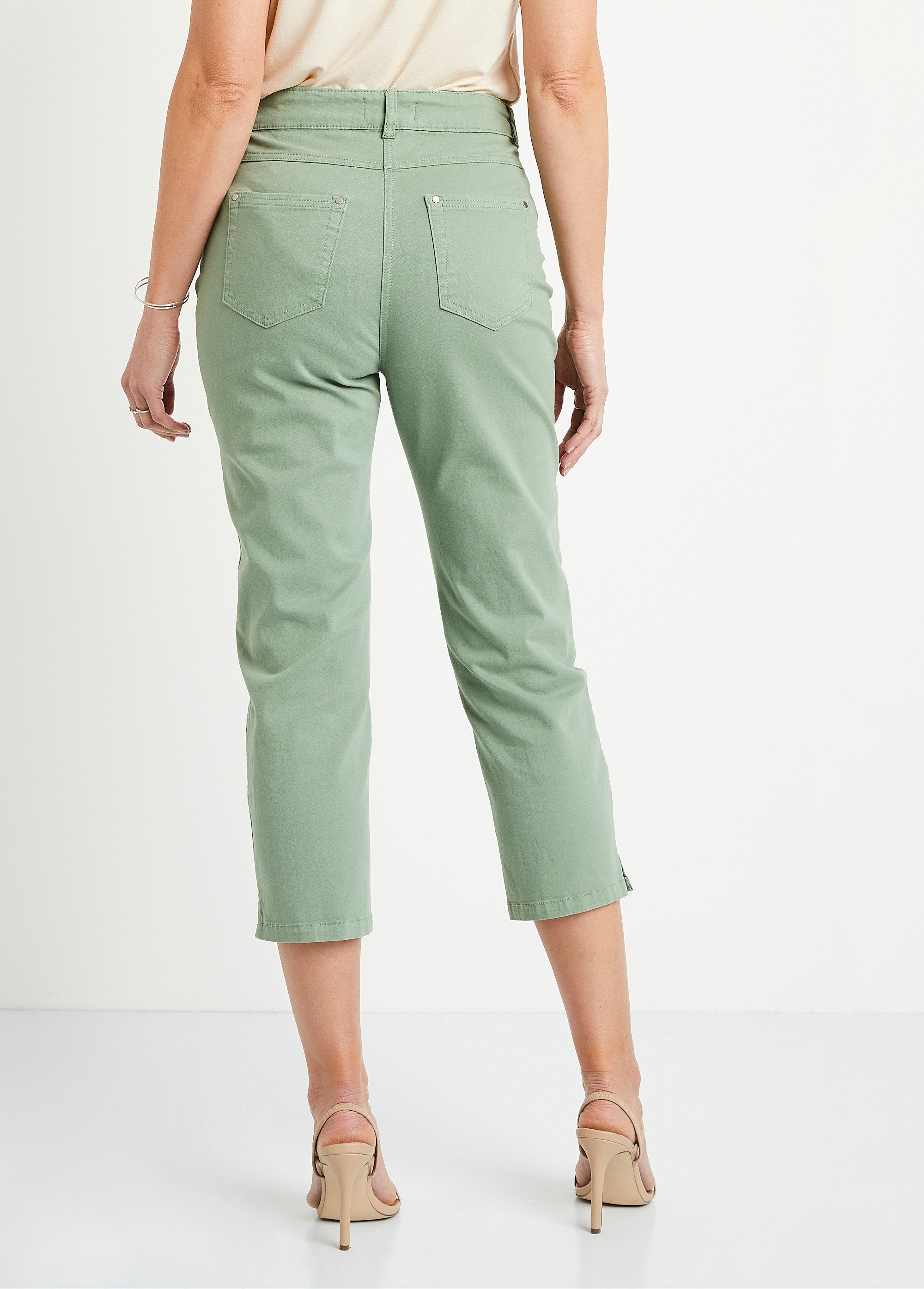 Pantaloni_con_elastico_in_vita_5_tasche_Tiglio_DO1_slim