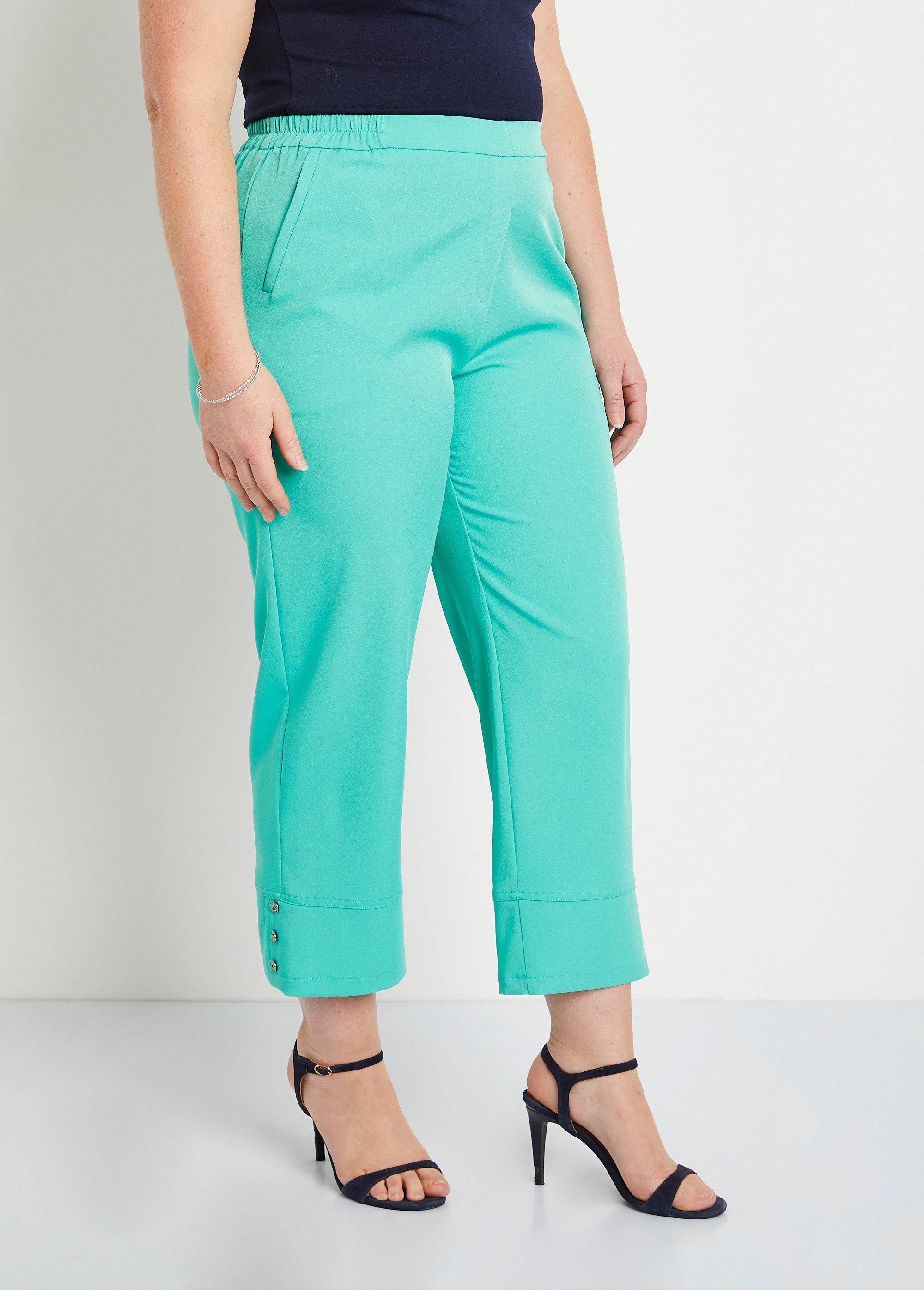 Pantaloni_a_gamba_dritta_con_vita_semi-elastica_VERDE_FA1_curvy