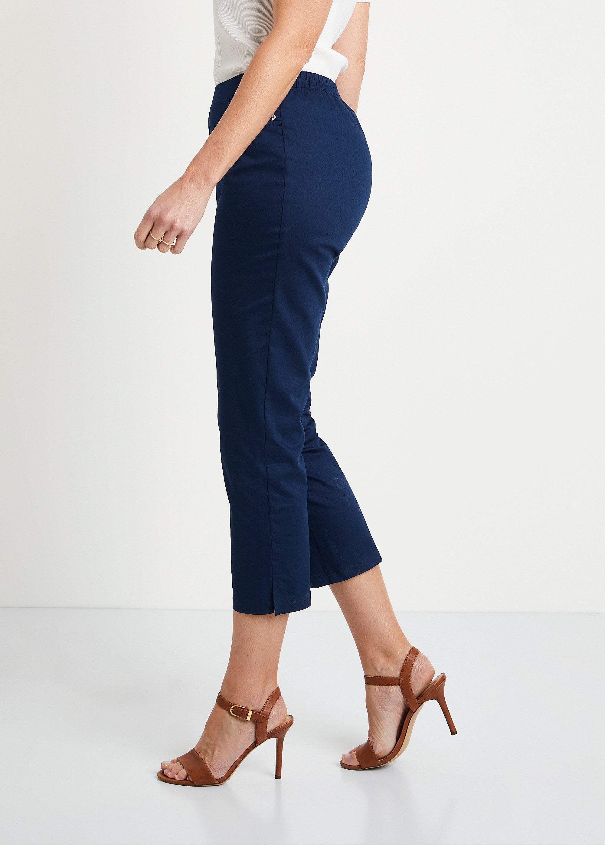 Pantaloncini_in_raso_semi-elasticizzati_Marino_DR1_slim