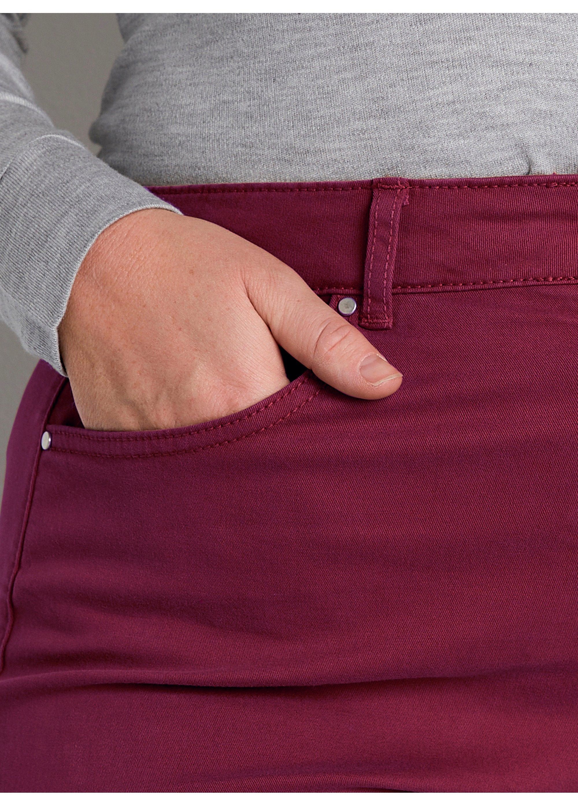 Pantaloni_5_tasche_a_gamba_dritta_in_cotone_elasticizzato_Bordeaux_DE2_curvy