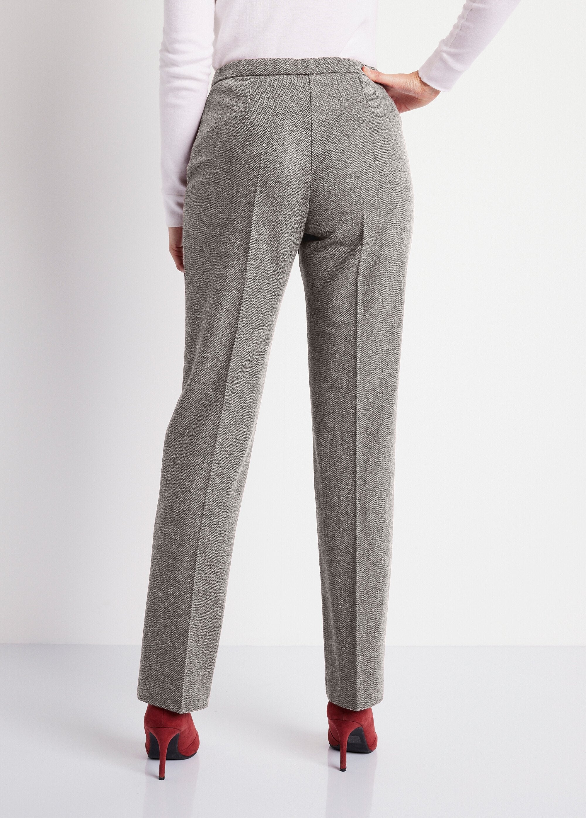 Pantaloni_a_spina_di_pesce_o_screziati_con_cavallo_da_75_cm_Chevron_grigi_DO1_slim