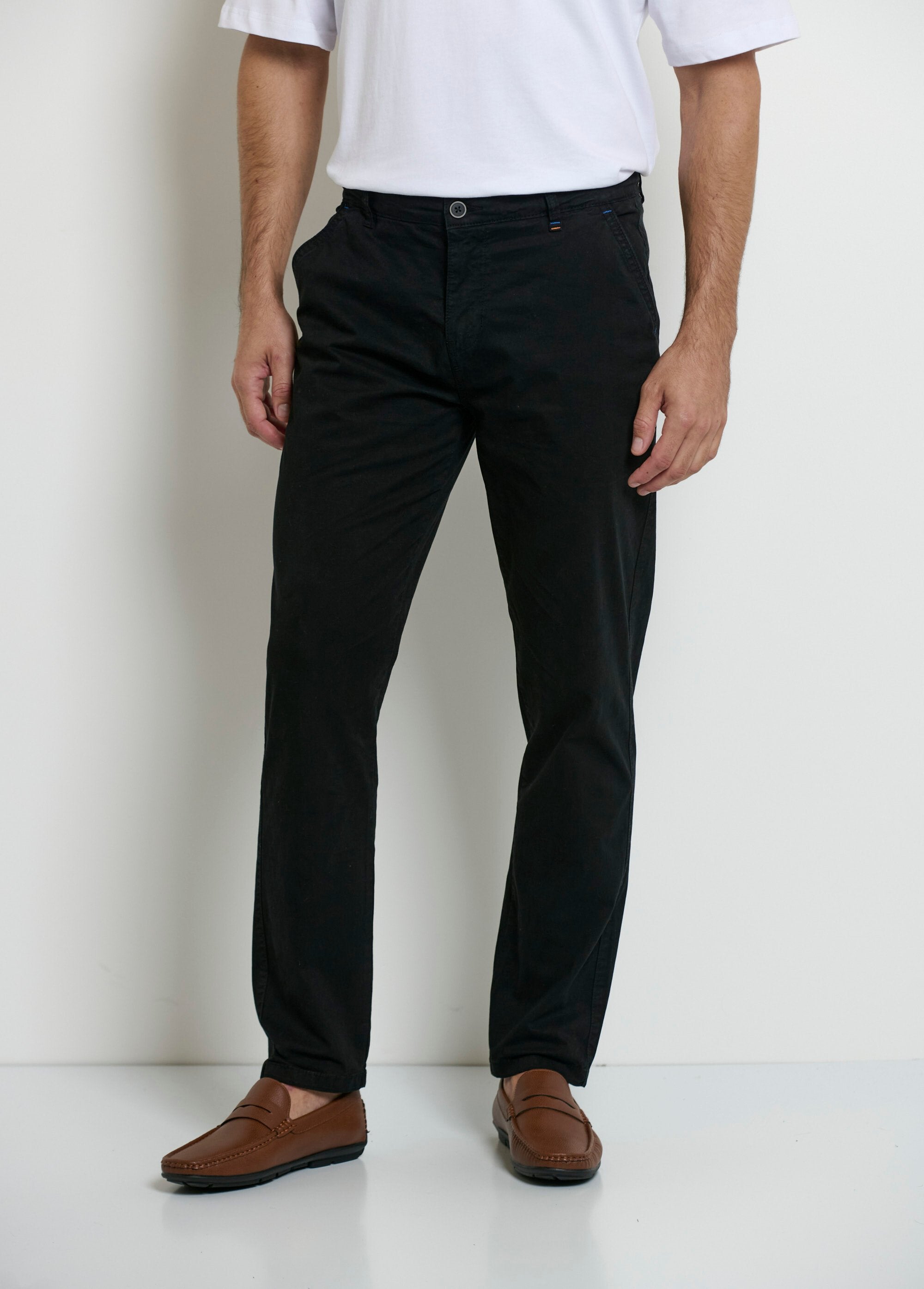 Pantaloni_chino_da_uomo_Noir_FA1_slim