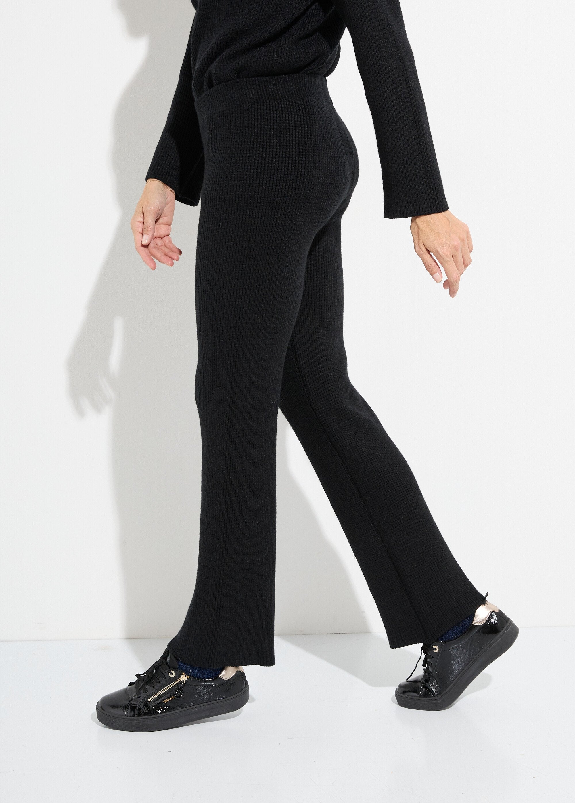 Comodi_pantaloni_a_maglia_grossa_Noir_GA1_slim
