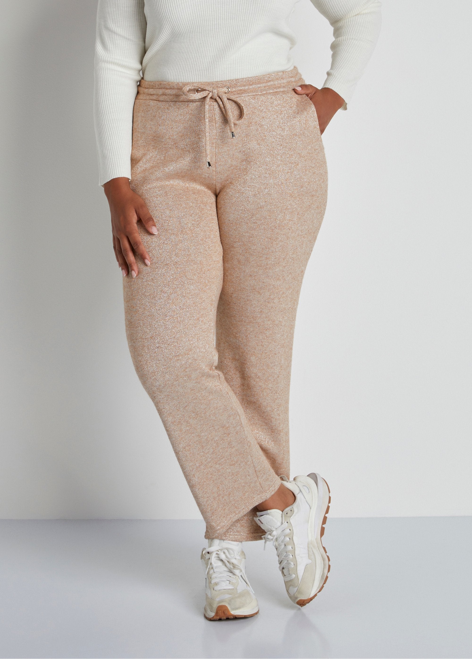 Pantaloni_da_jogging_in_maglia_lucida_Beige_cangiante_FA1_curvy