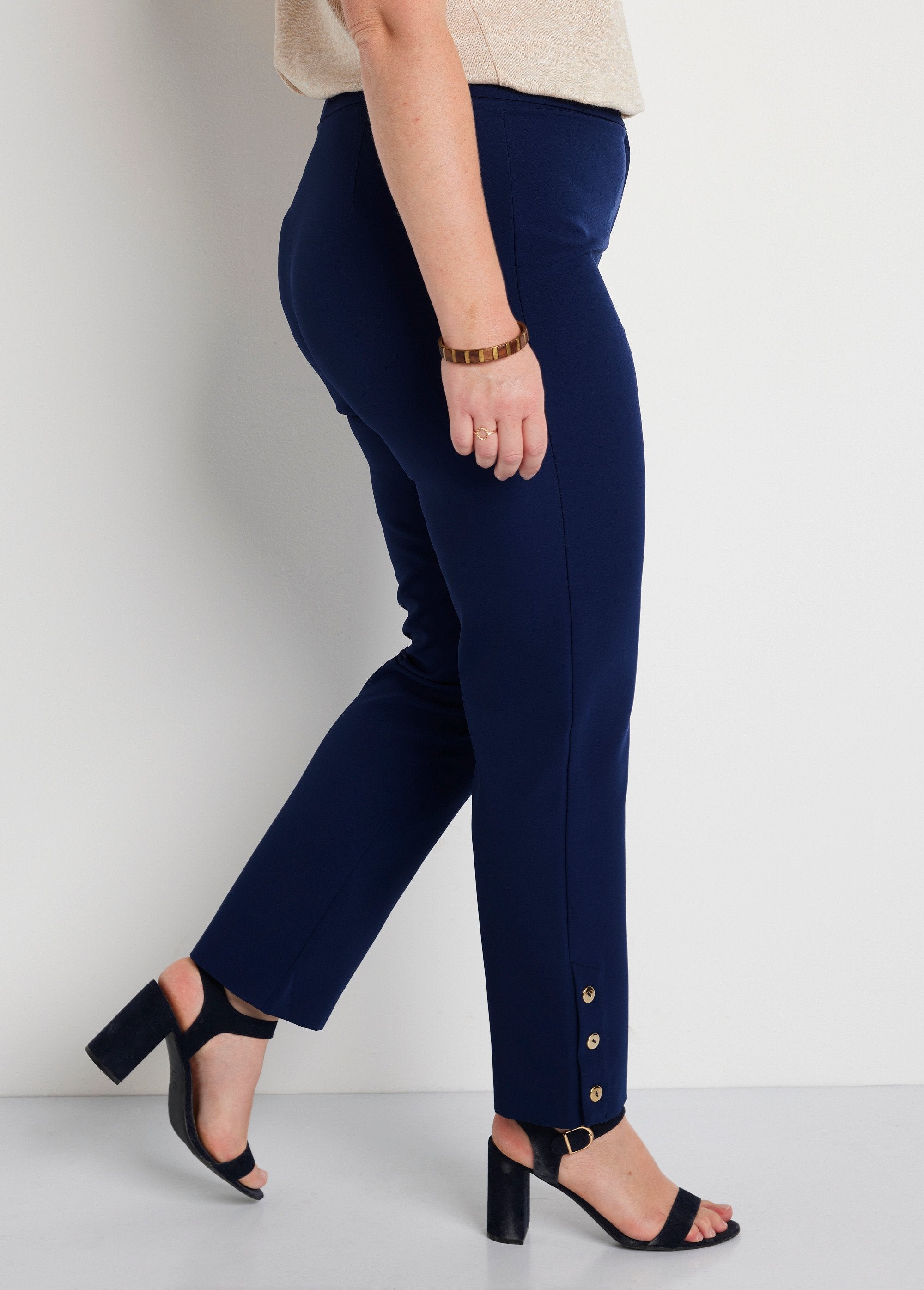 Pantaloni_a_7/8_con_gamba_dritta_blu_navy_DR1_curvy