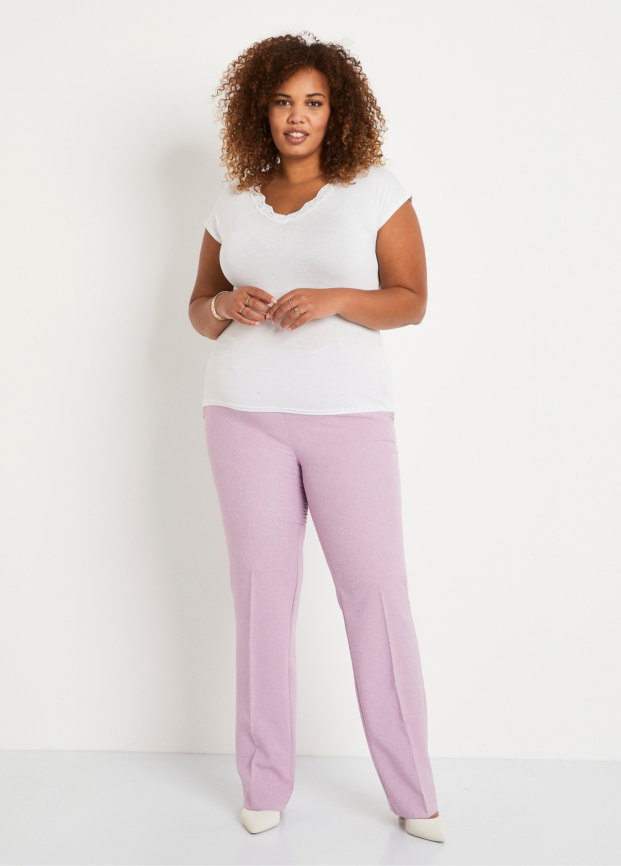 Pantaloni_a_gamba_dritta_con_vita_semi-elastica_Parma_SF1_curvy