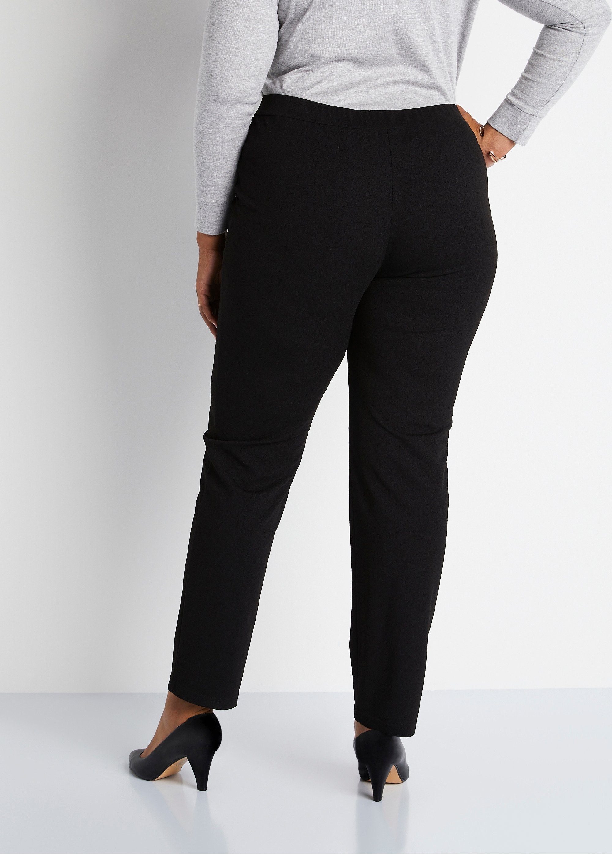 Pantaloni_a_gamba_dritta_con_elastico_in_vita_in_maglia_crepe_NERO_DO1_curvy