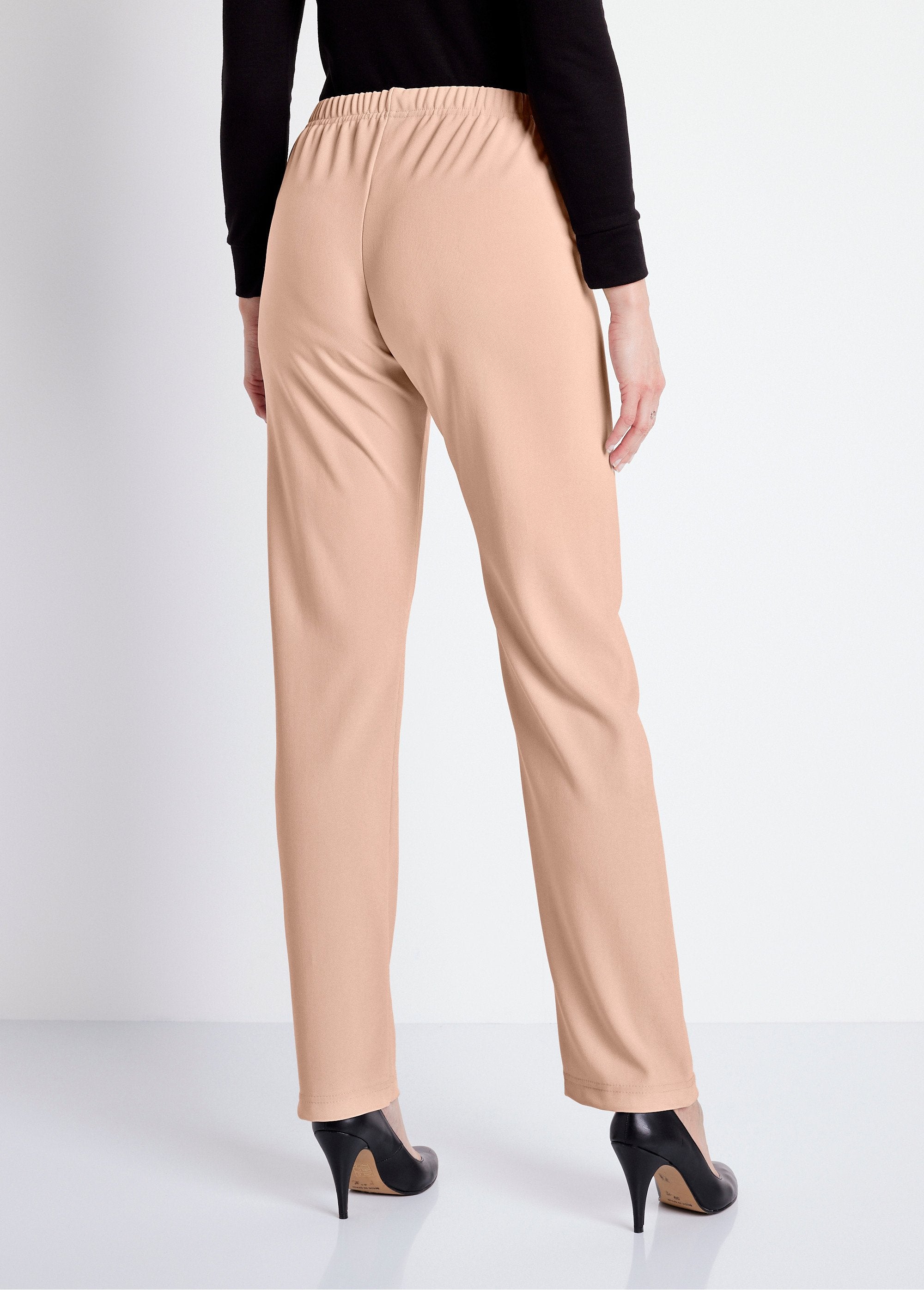 Pantaloni_a_gamba_dritta_con_vita_elasticizzata_in_maglia_a_costine_Beige_DO1_slim