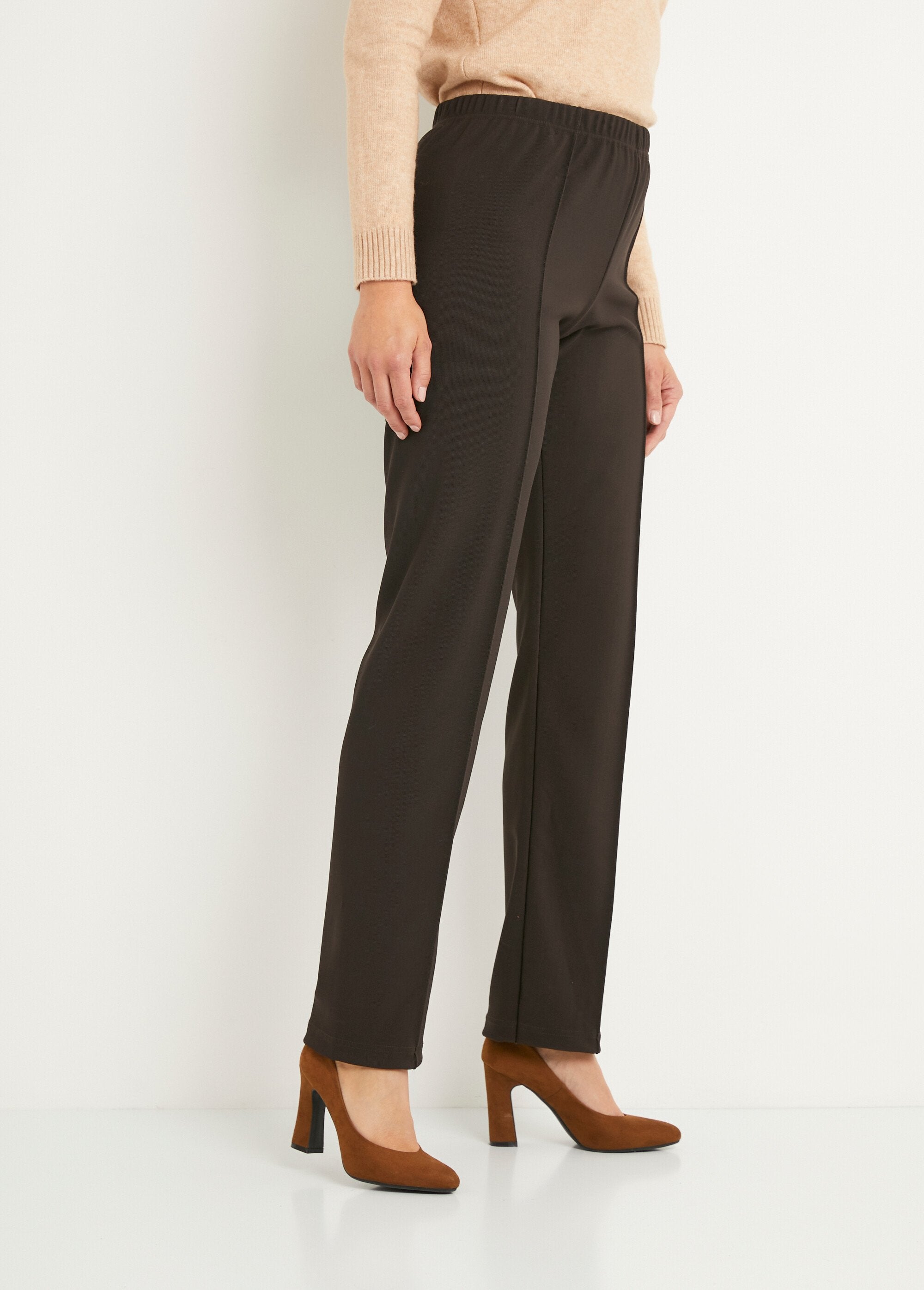 Pantaloni_a_gamba_dritta_con_vita_elasticizzata_in_maglia_a_costine_MARRONE_DR1_slim