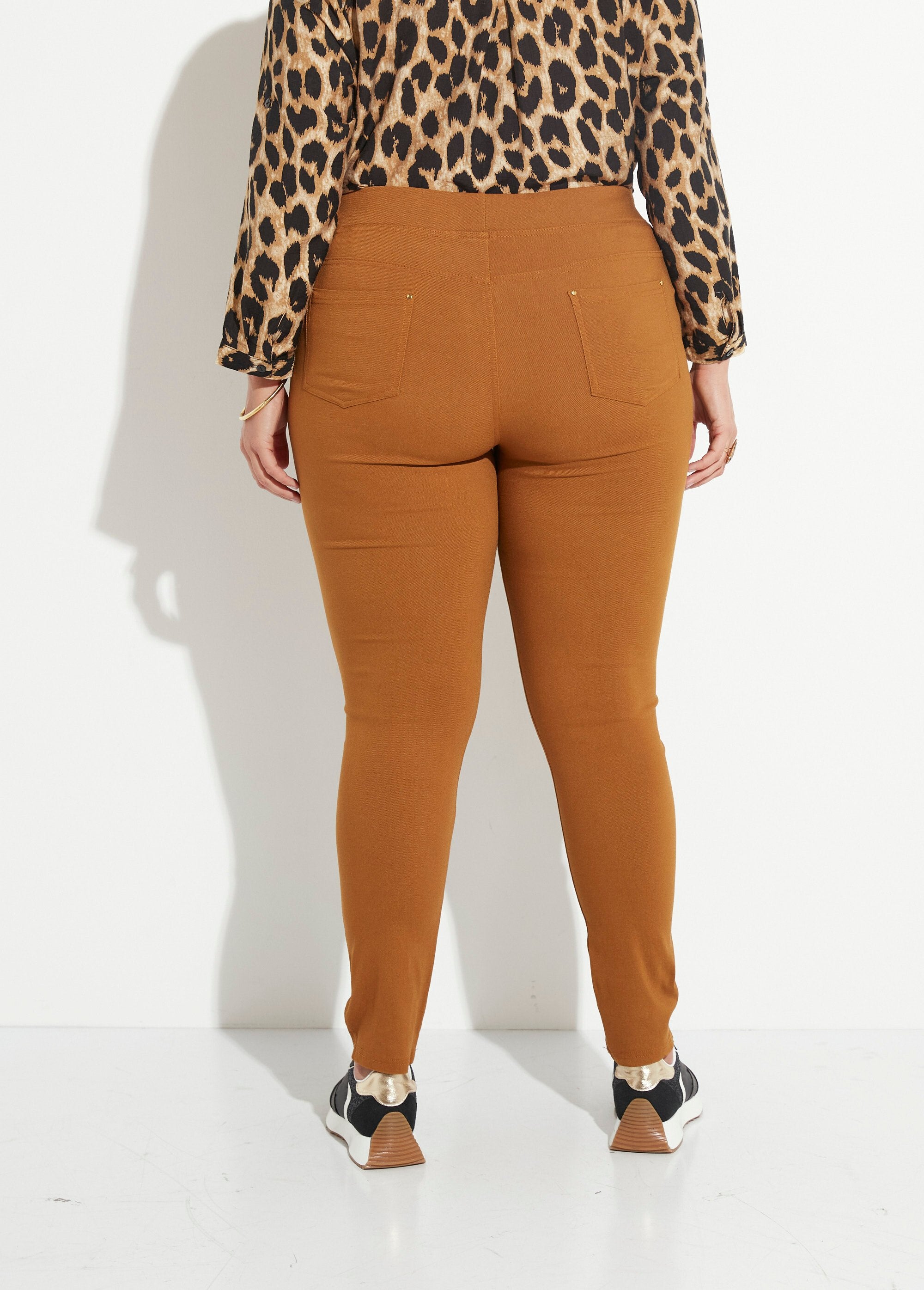 Pantaloni_stretch_con_elastico_in_vita_Camel_DO1_curvy