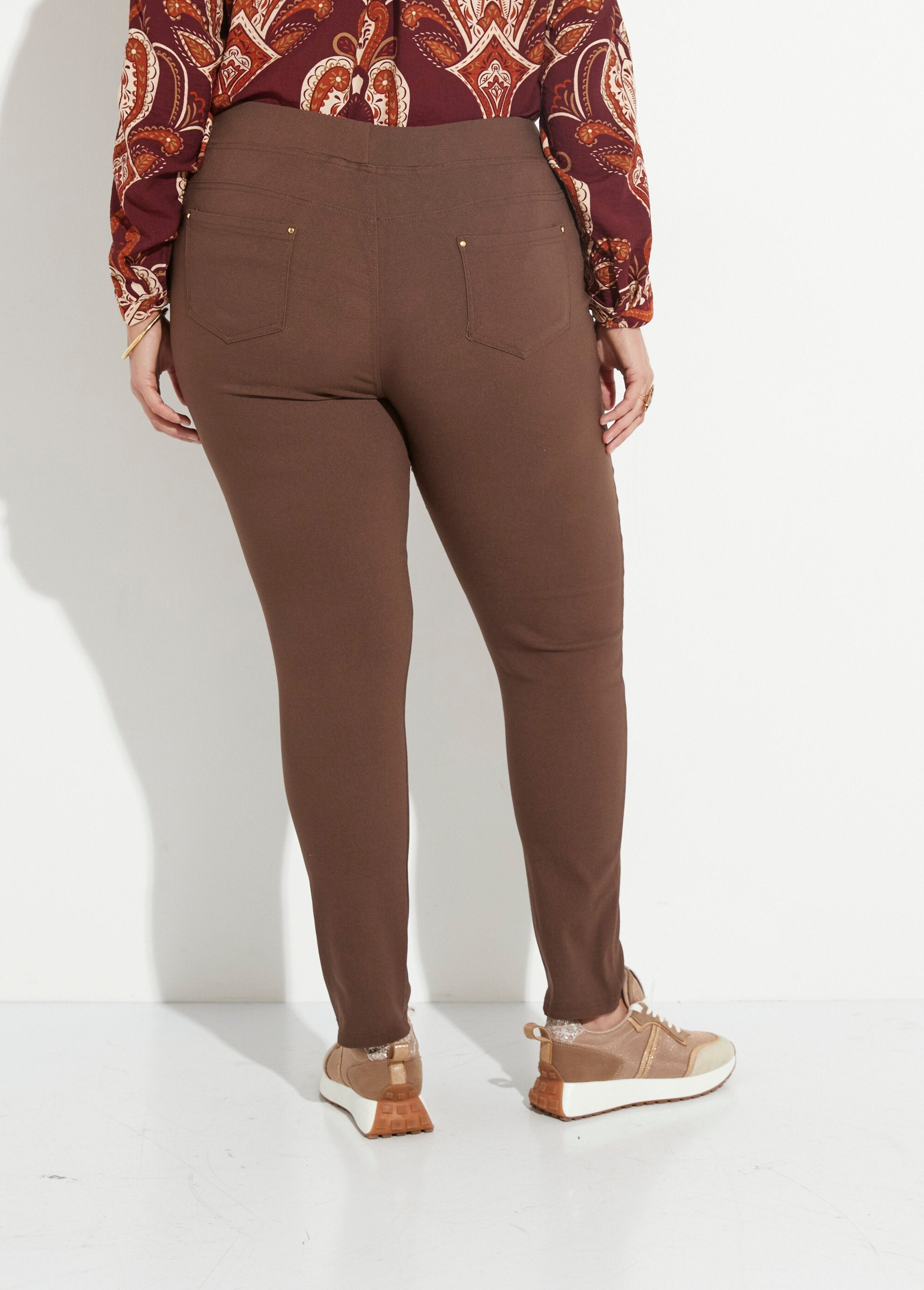 Pantaloni_stretch_con_elastico_in_vita_Marron_DO1_curvy