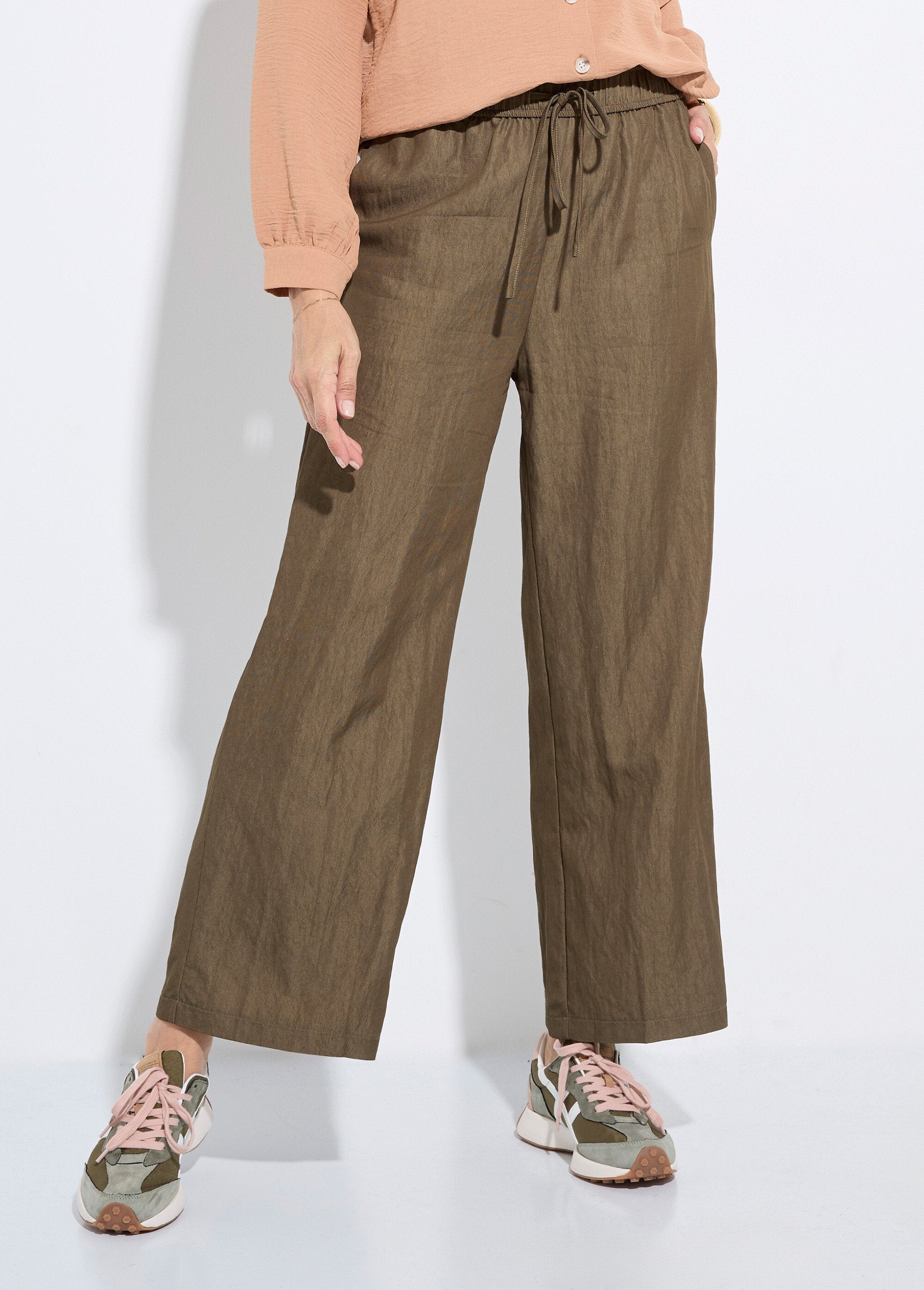 Pantaloni_elasticizzati_a_tinta_unita_in_twill_Kaki_FA1_slim