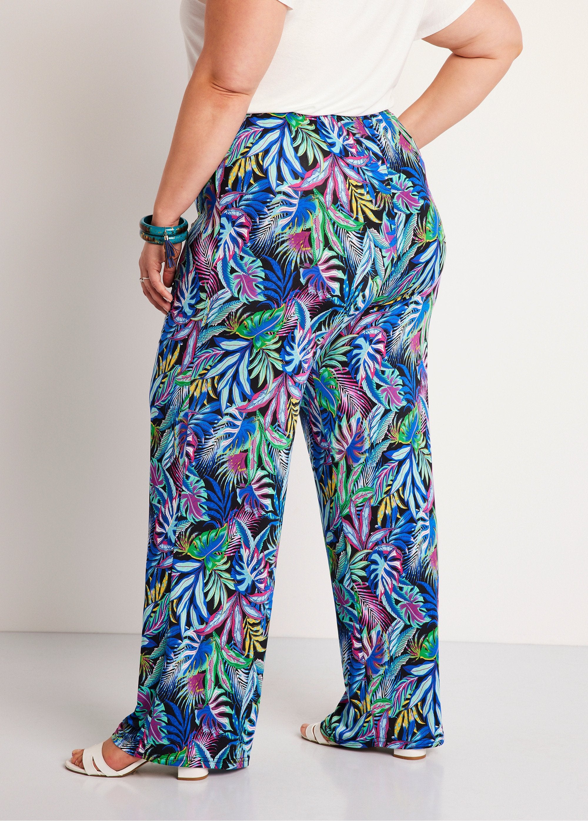 Pantaloni_fluidi_con_vita_elasticizzata_in_maglia_Planimetria_DO1_curvy