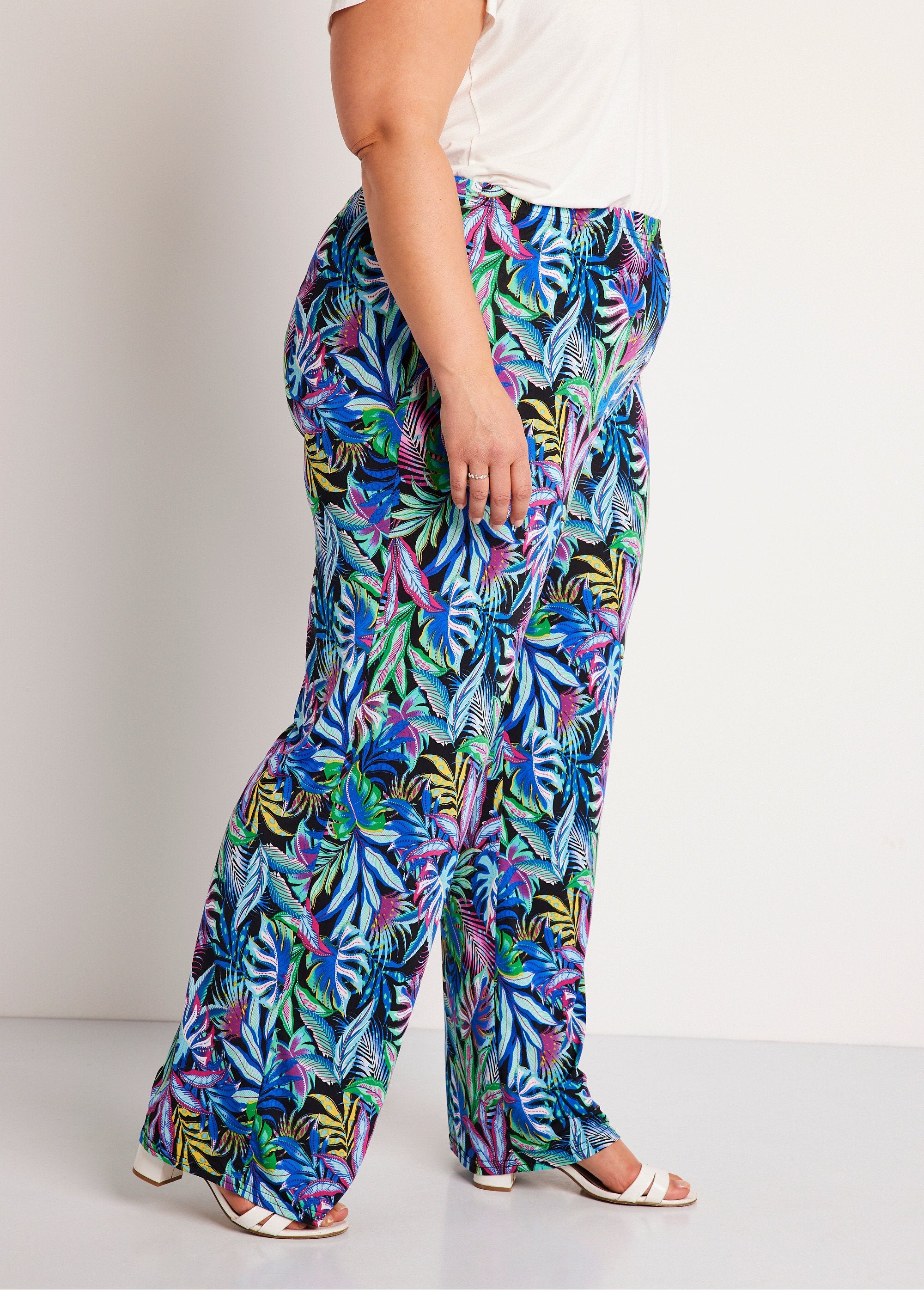 Pantaloni_fluidi_con_vita_elasticizzata_in_maglia_Planimetria_DR1_curvy