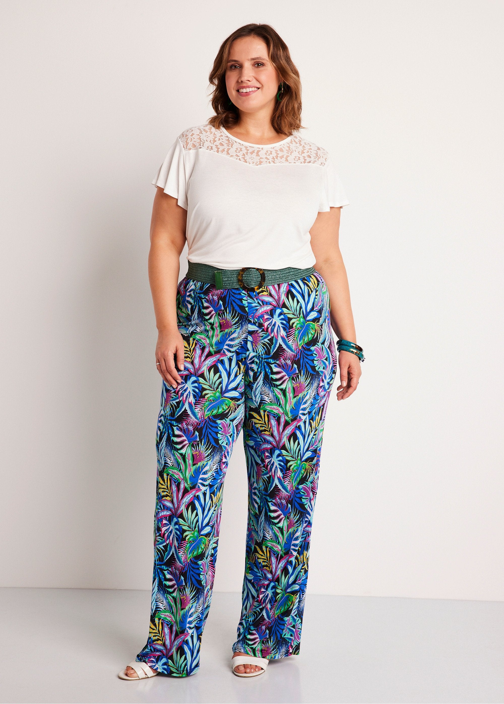 Pantaloni_fluidi_con_vita_elasticizzata_in_maglia_Planimetria_SF1_curvy