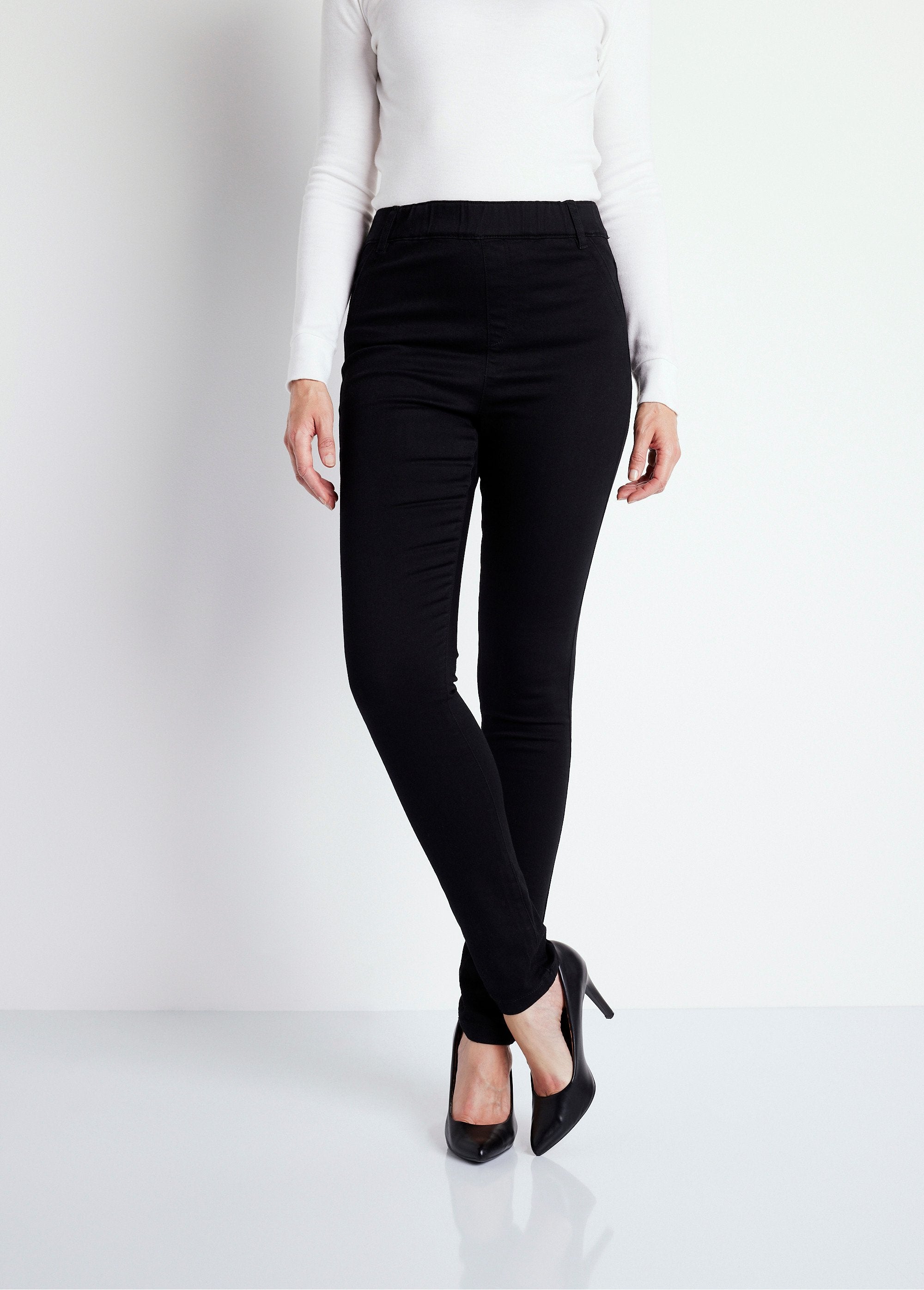 Pantaloni_jegging_in_denim_elasticizzato_a_pancia_piatta_NERO_FA1_slim