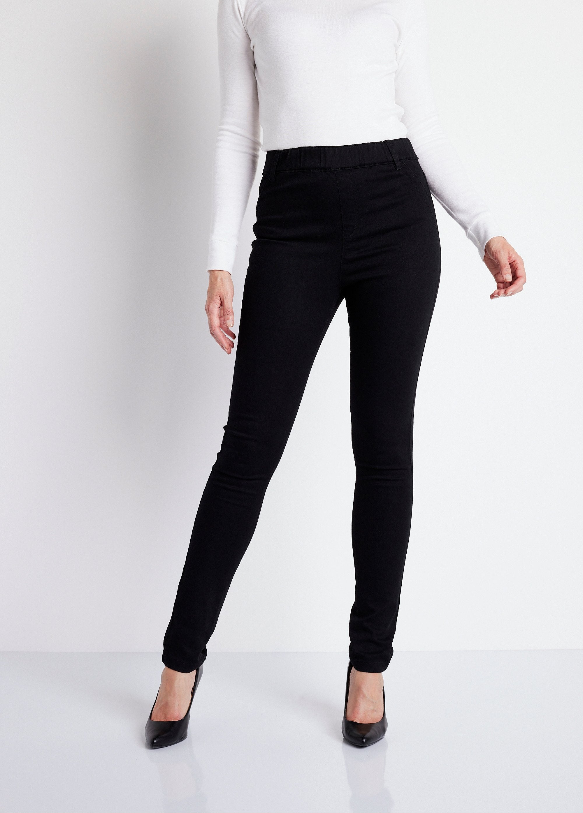 Pantaloni_jegging_in_denim_elasticizzato_a_pancia_piatta_NERO_FA2_slim