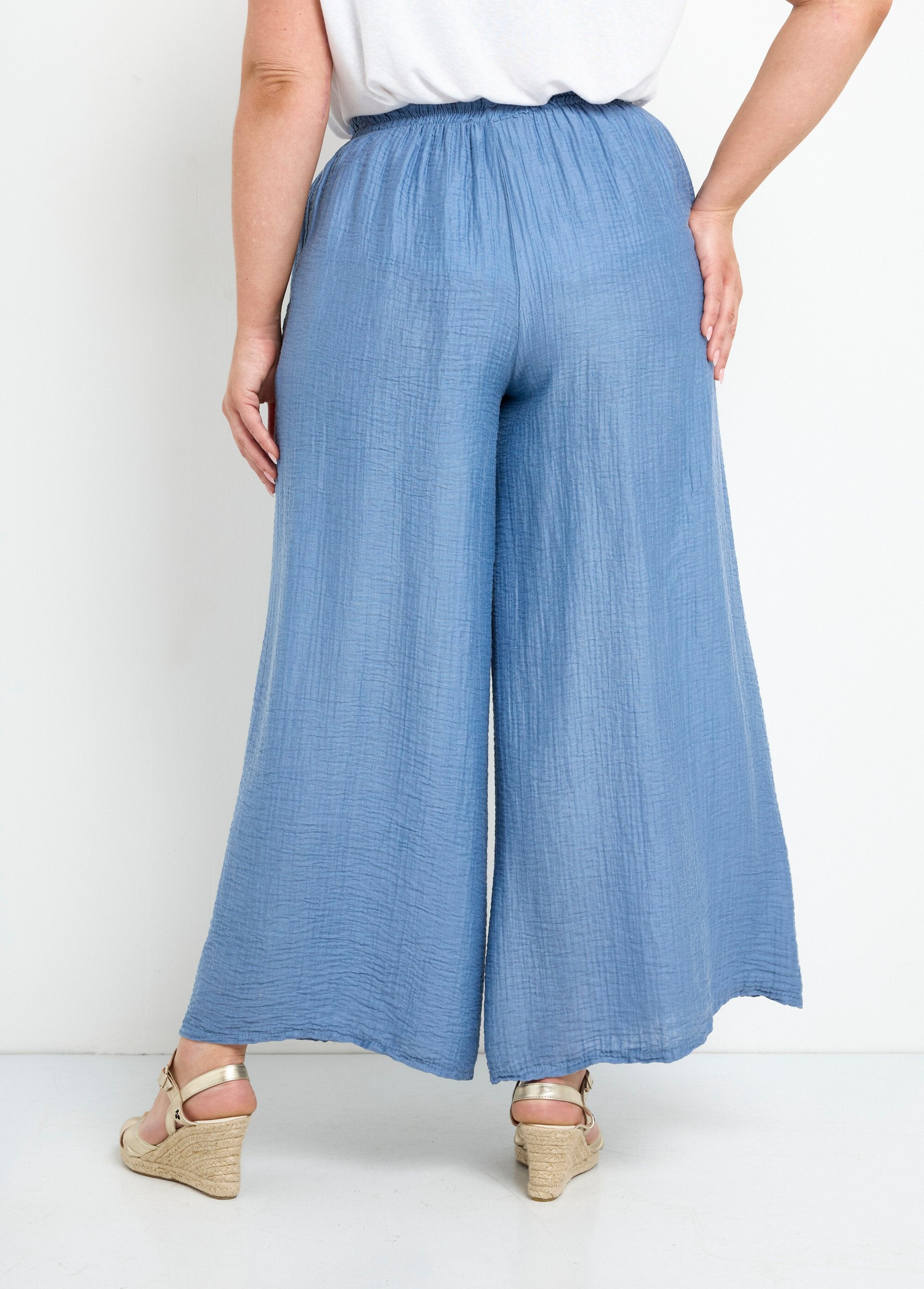 Pantaloni_a_gamba_larga_e_fluidi_in_lyocell_Bleu_jean_DO1_curvy