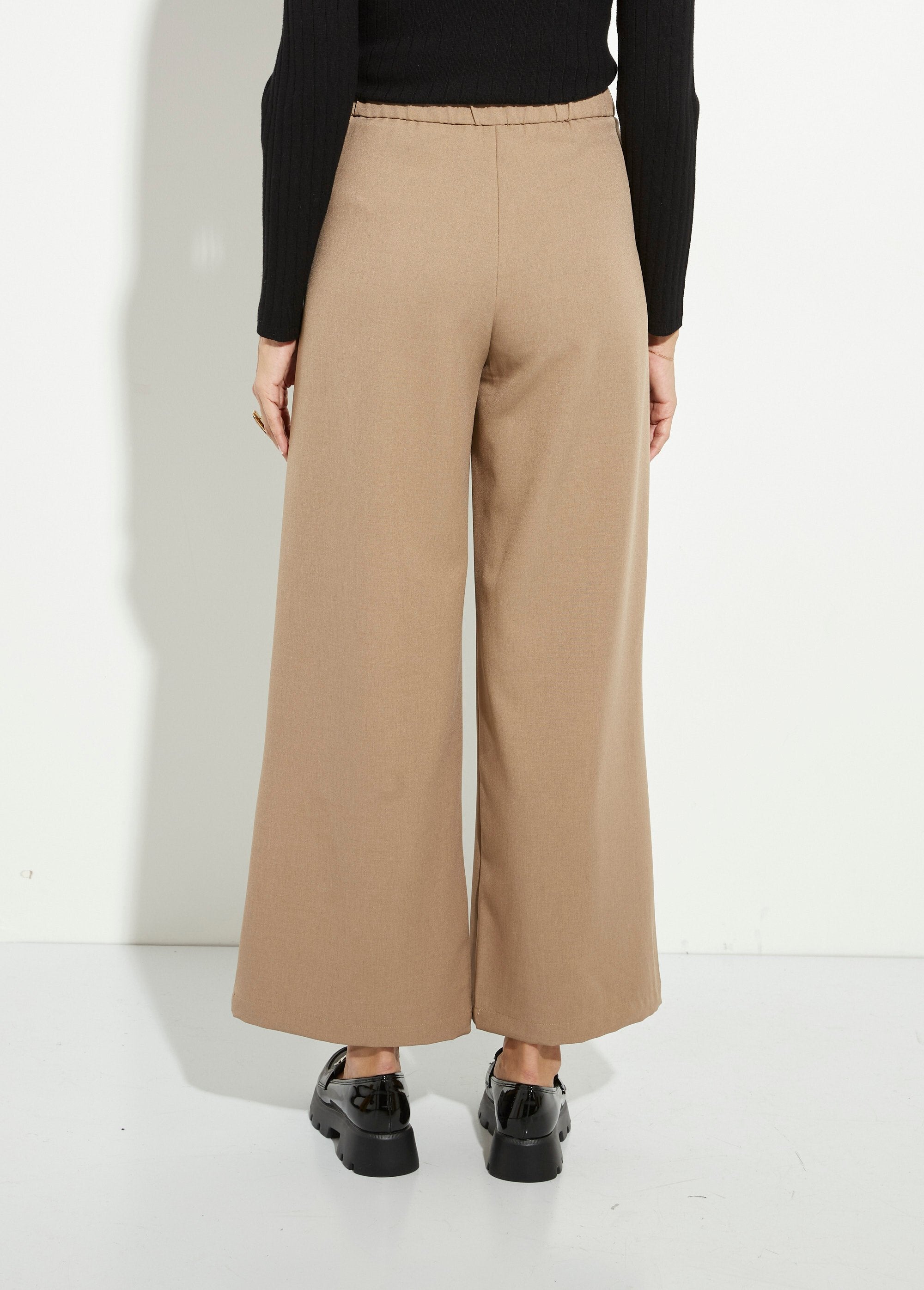 Pantaloni_sartoriali_elasticizzati_fluidi_Beige_DO1_slim