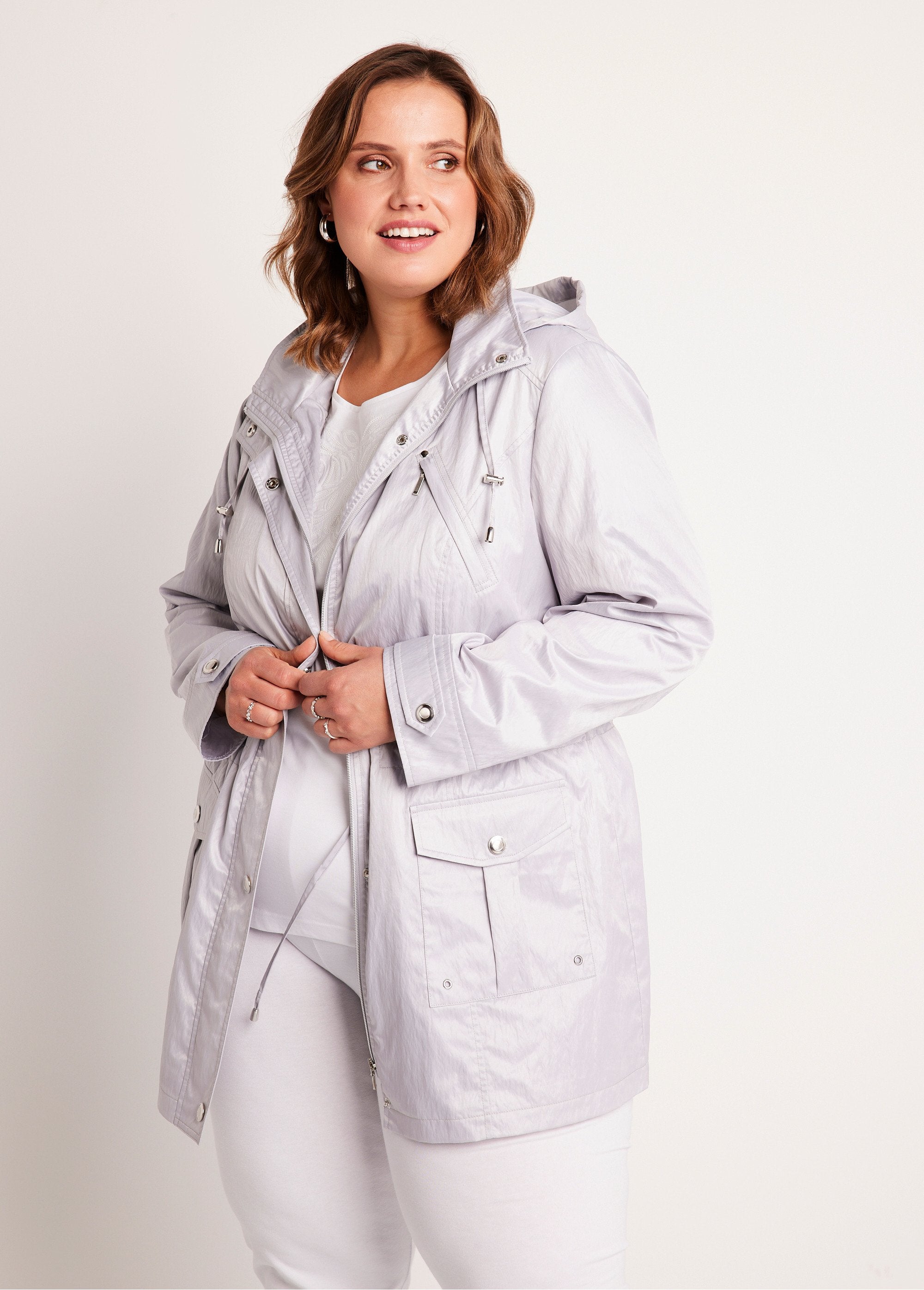 Parka_con_zip_e_bottoni_a_pressione_Grigio_argento_FA1_curvy