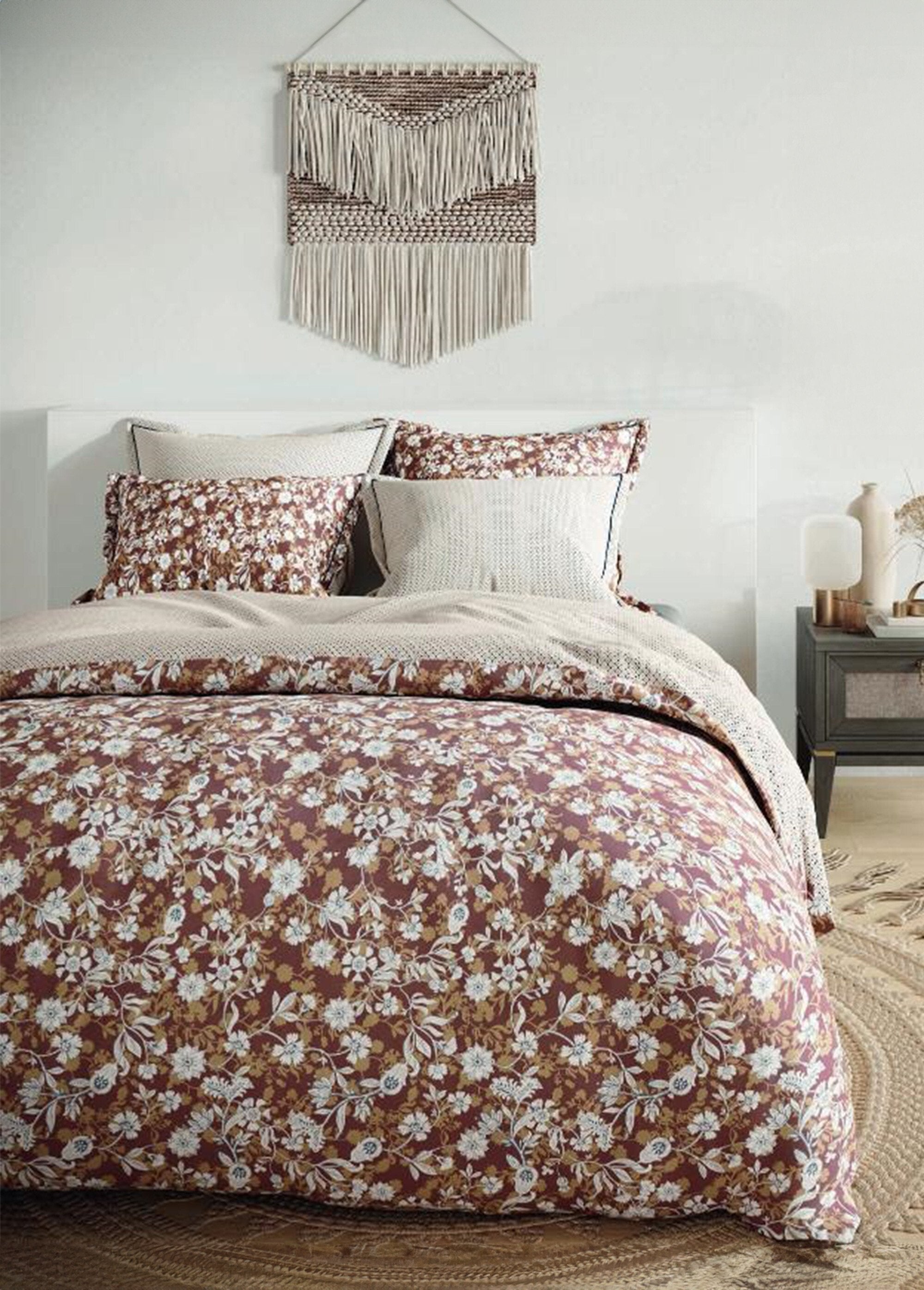 Set_letto_3_pezzi_con_copripiumino,_romantico_Marron_FA1_slim