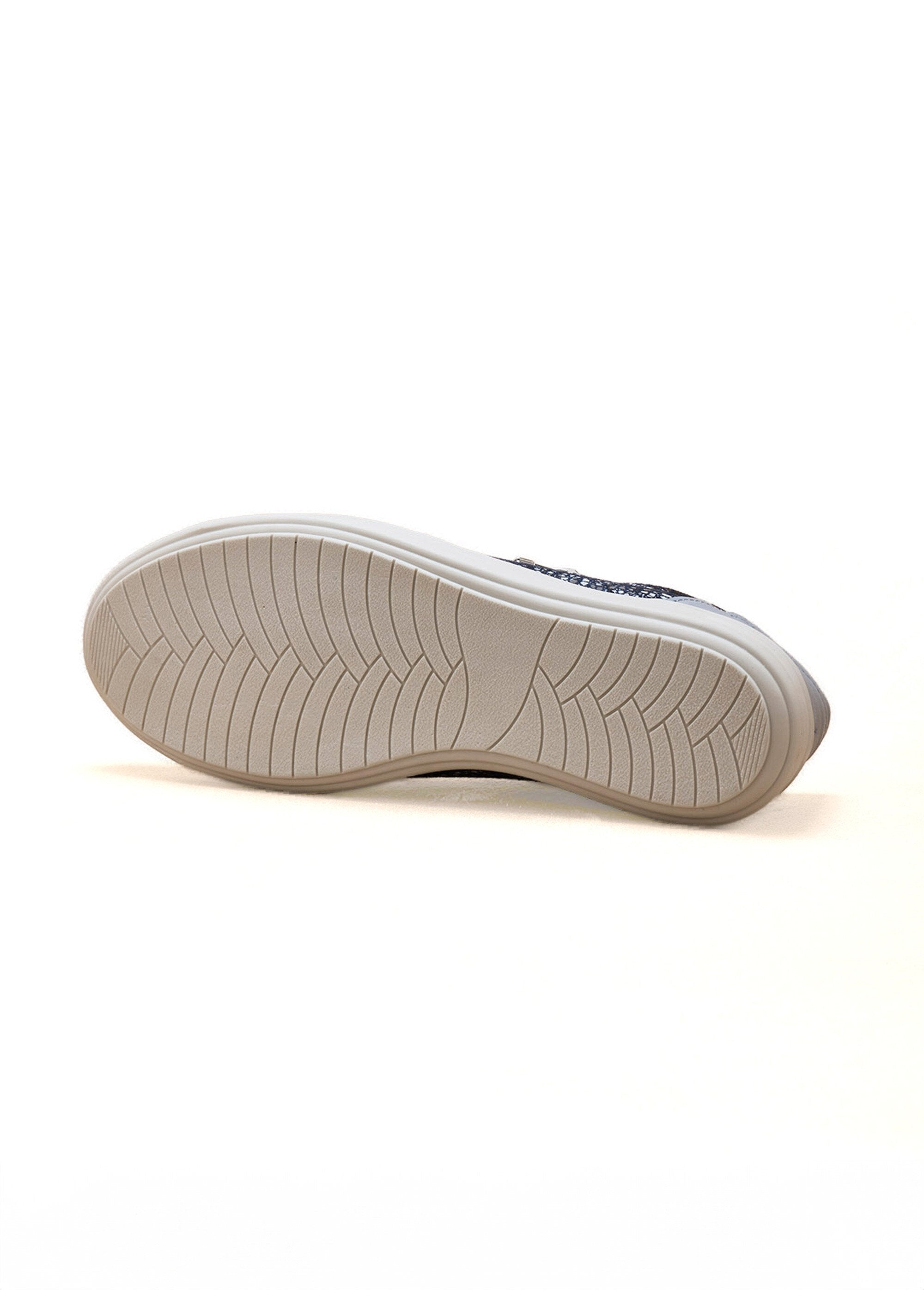 Scarpe_da_ginnastica_con_lacci_e_zip_in_pelle_a_larghezza_larga_Bleu_feuillage_UN1_slim