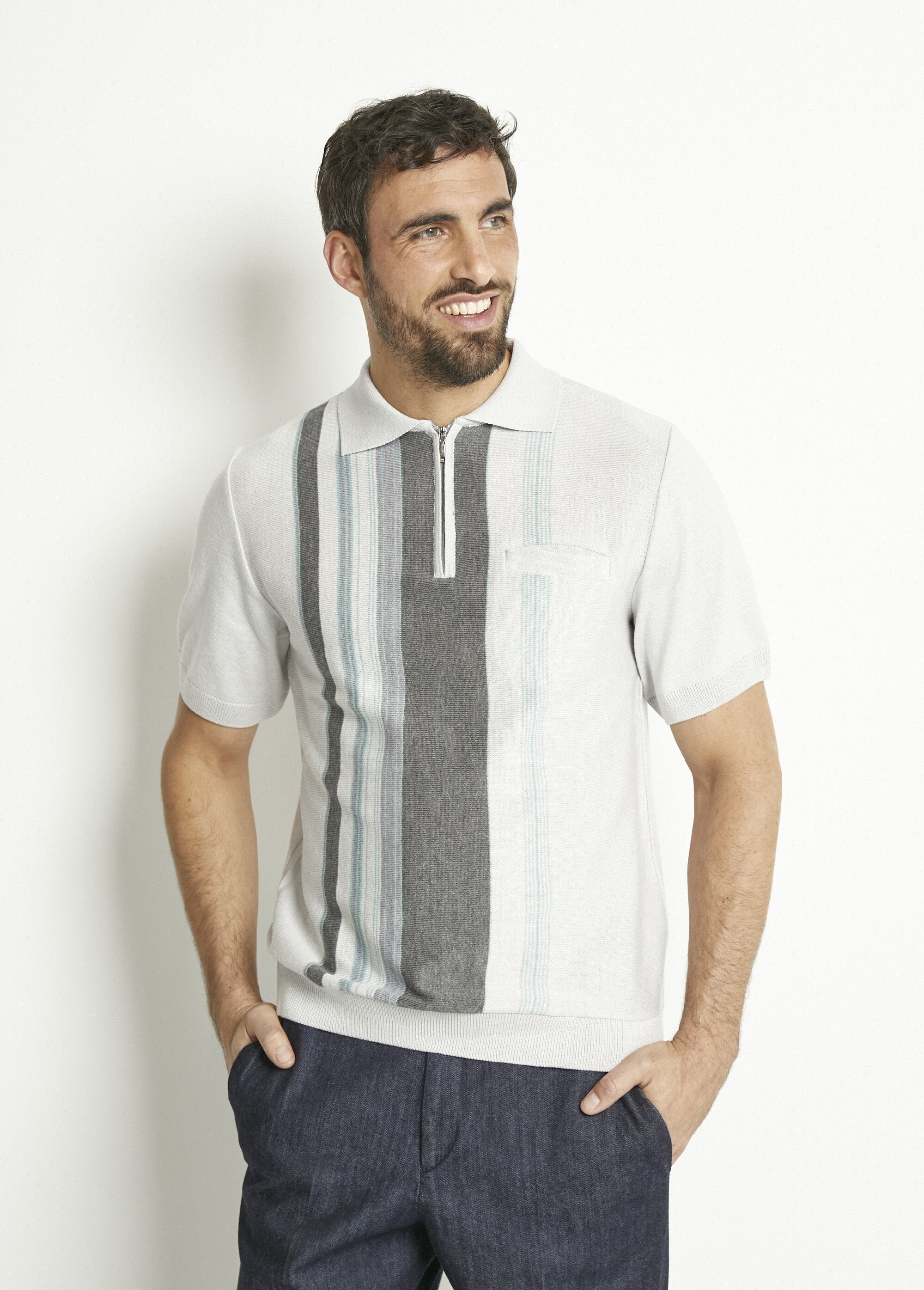 Polo_a_maniche_corte_con_zip_e_strisce_jacquard_Gris_FA1_slim