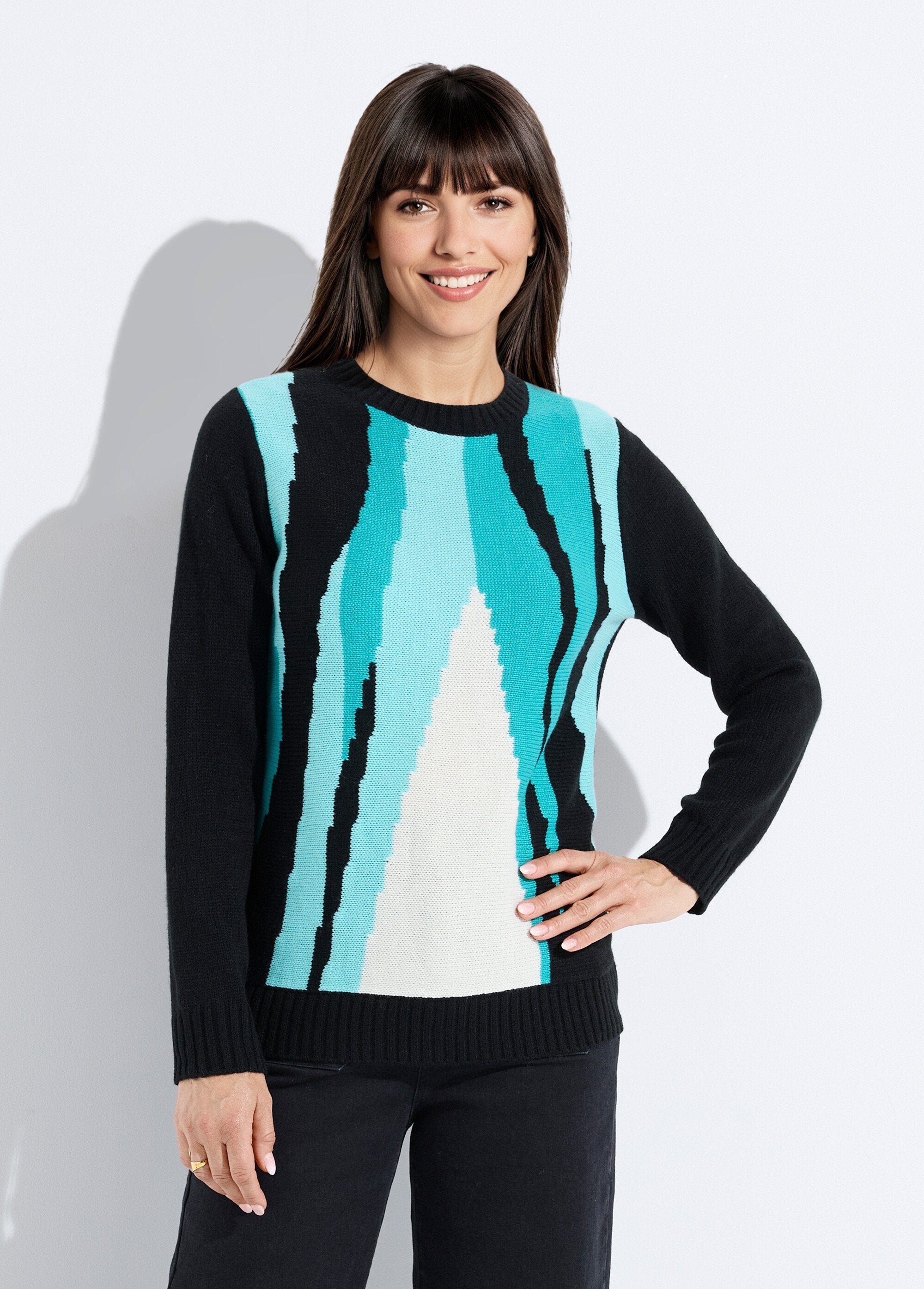 Caldo_maglione_grafico_con_scollo_rotondo_in_jacquard_Noir_et_aqua_FA1_slim