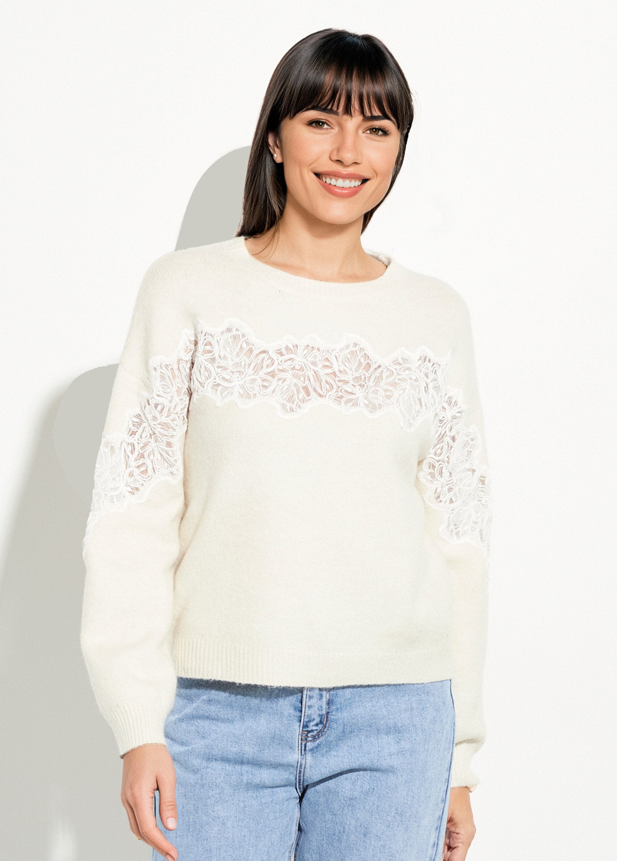 Maglione_di_lana_calda_con_applicazioni_in_pizzo_Ecru_FA1_slim