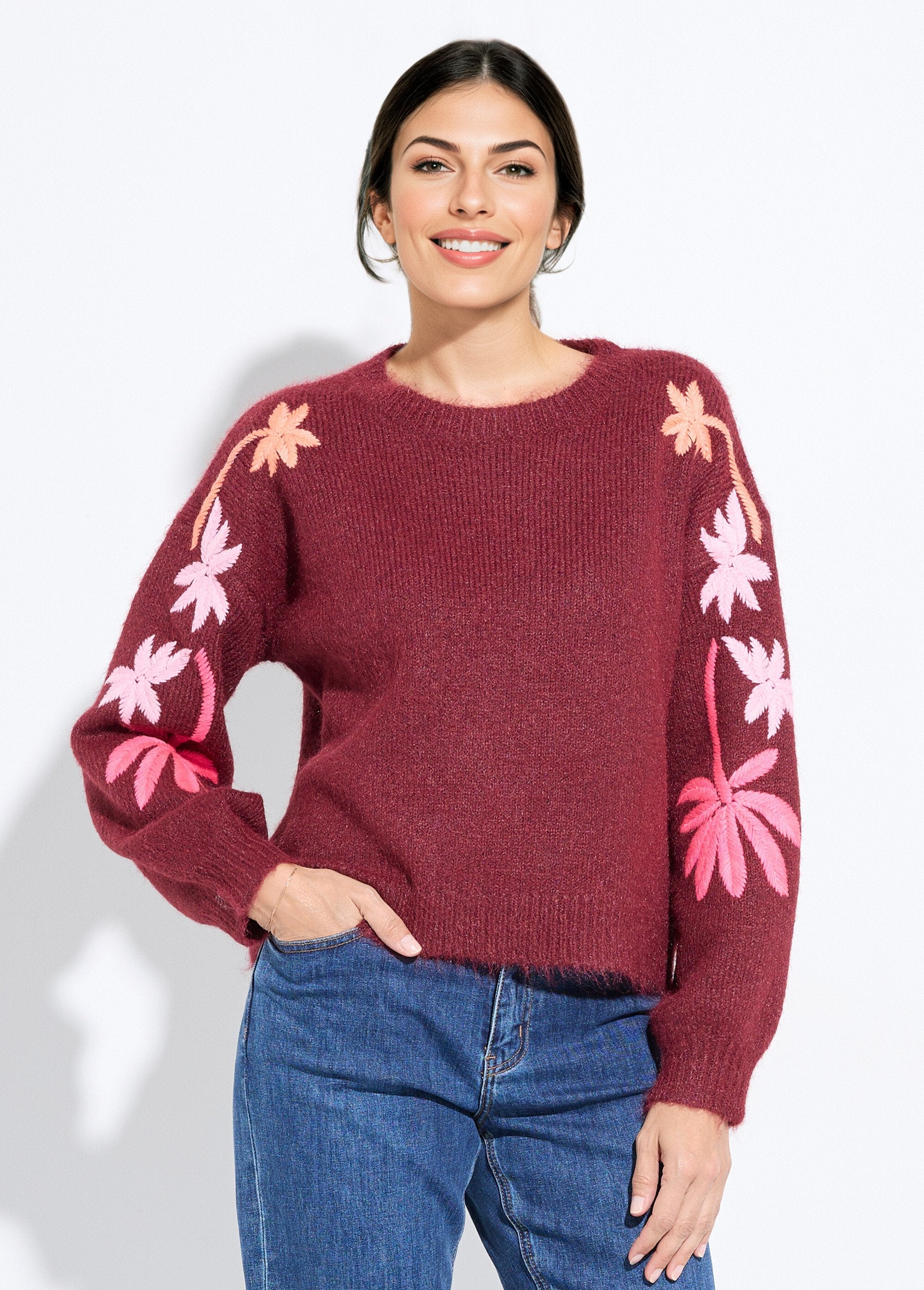 Maglione_di_lana_calda_con_ricamo_di_palme_fluorescenti_Bordeaux_FA1_slim