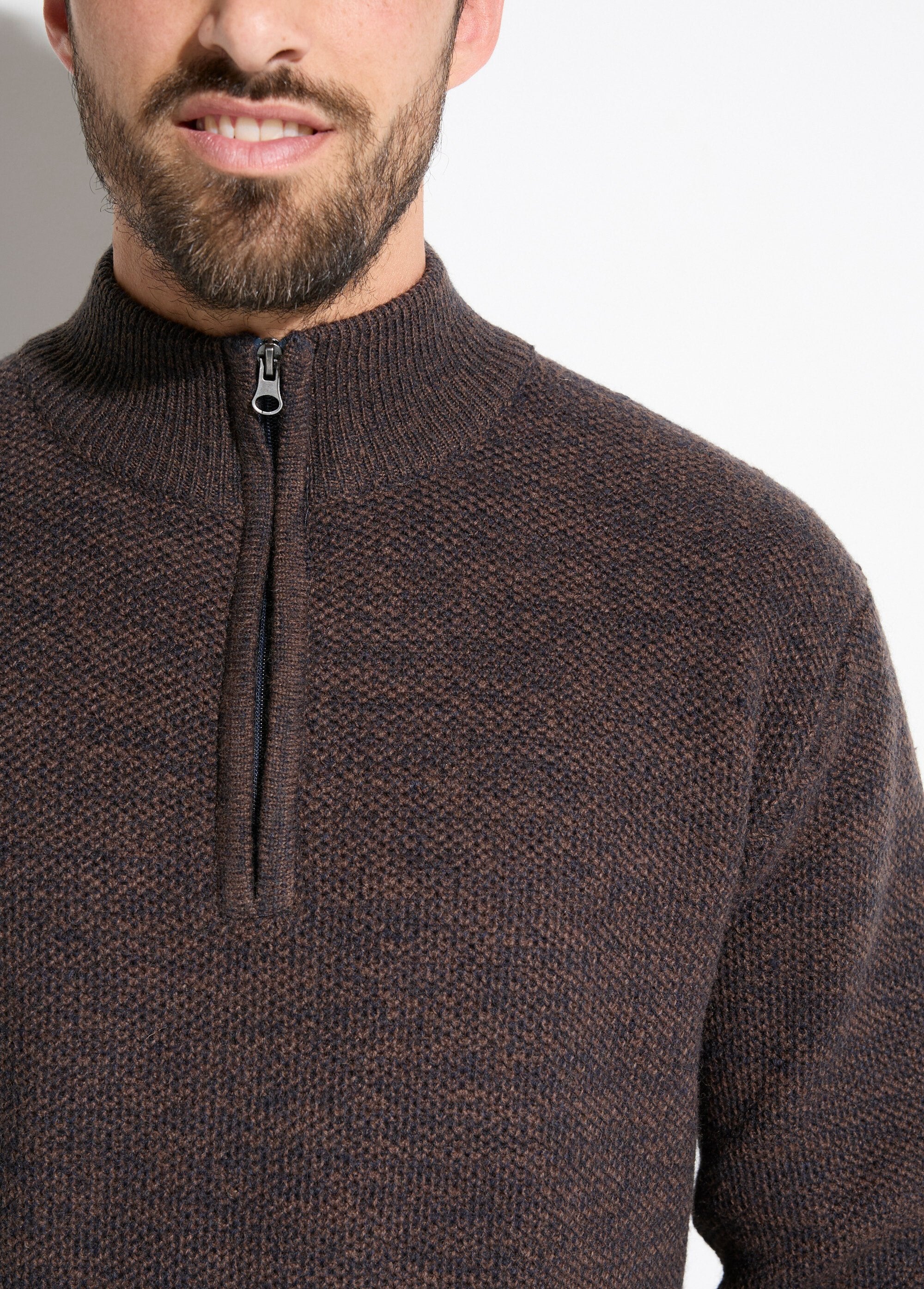 Maglione_con_zip_a_collo_alto_in_lana_screziata_Marron_DE1_slim