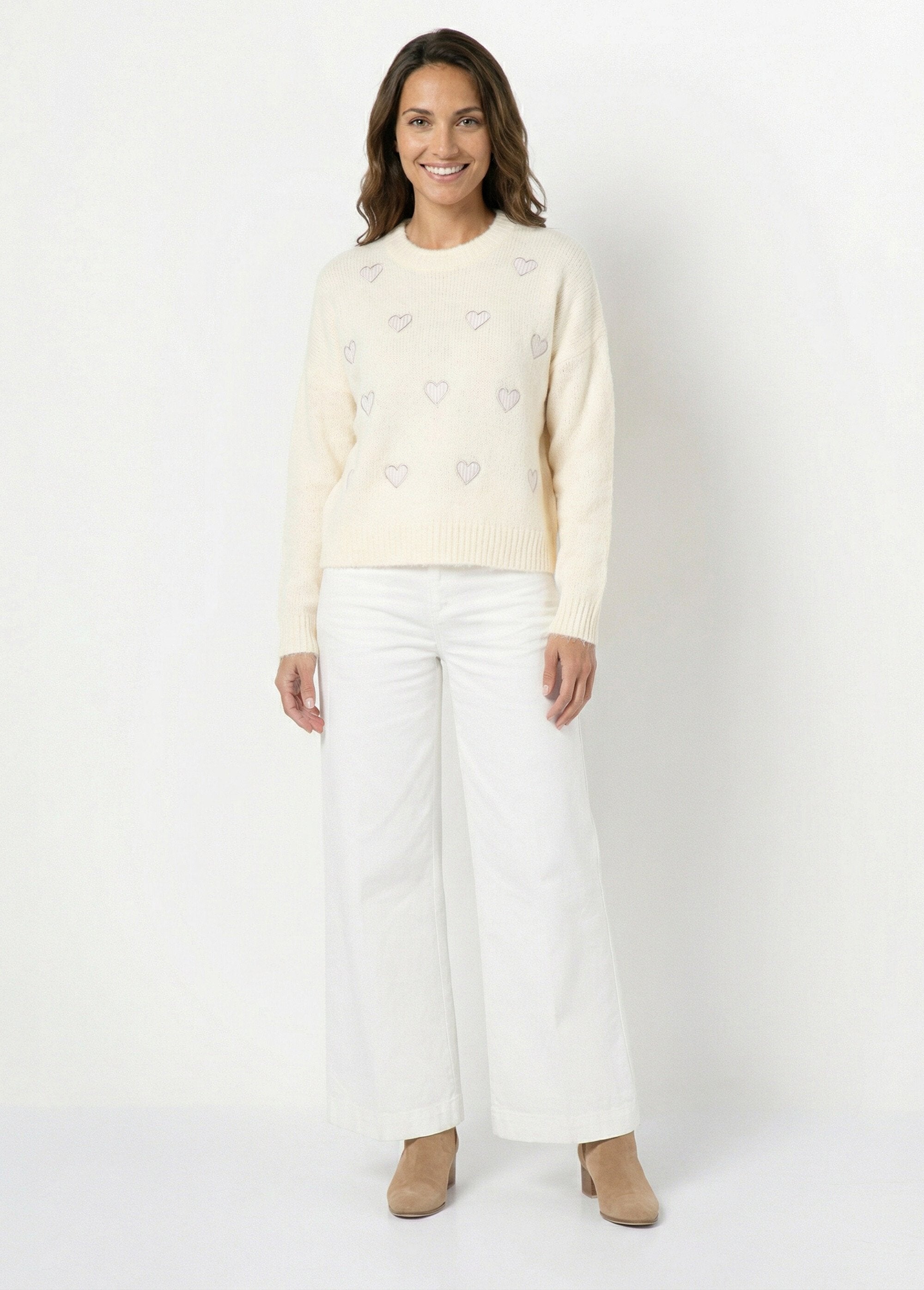 Maglia_a_girocollo_con_cuori_a_righe_e_lana_Ecru_SF1_slim