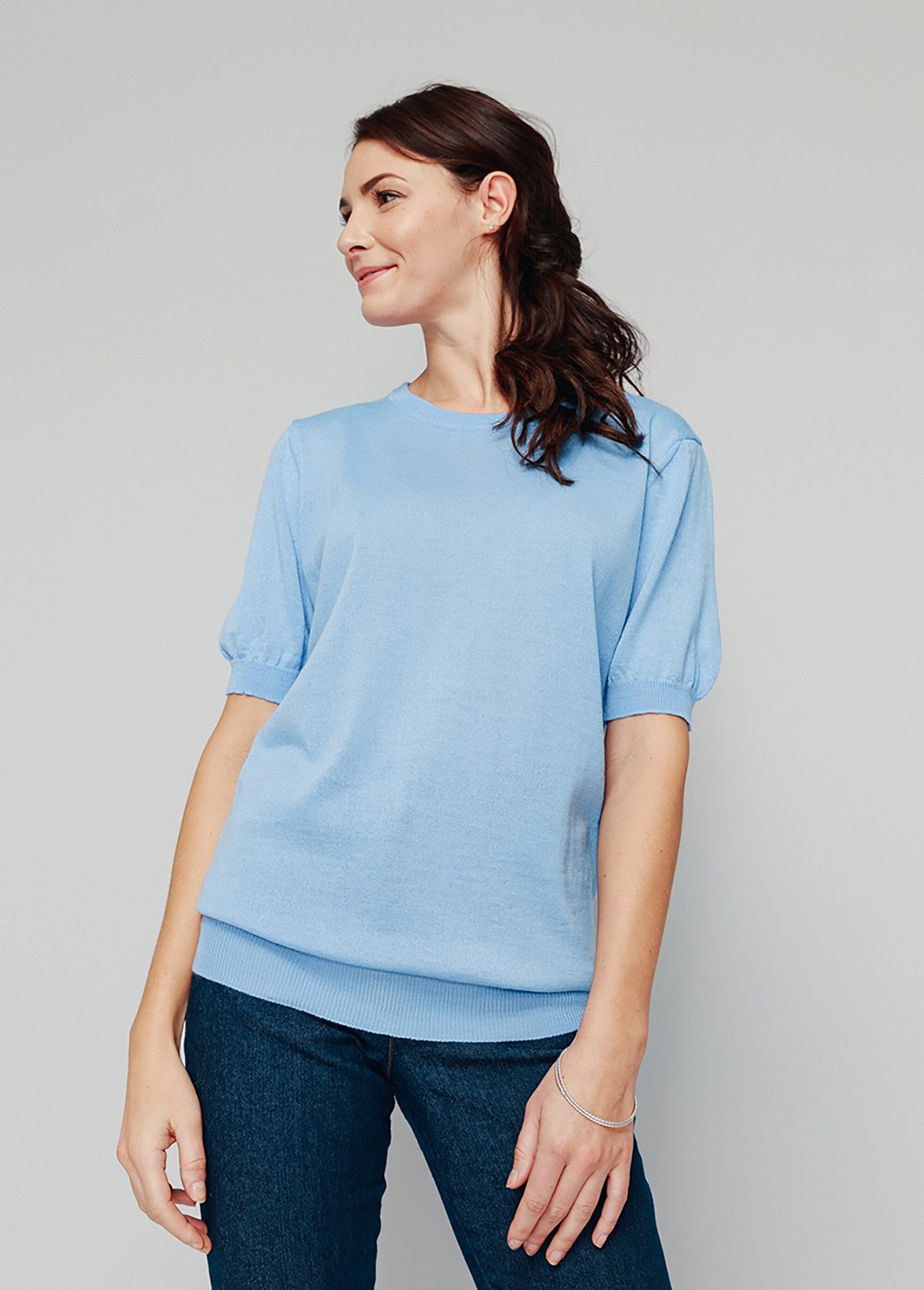 Maglia_a_maniche_corte_in_lana_merino_Nuvola_blu_FA1_slim