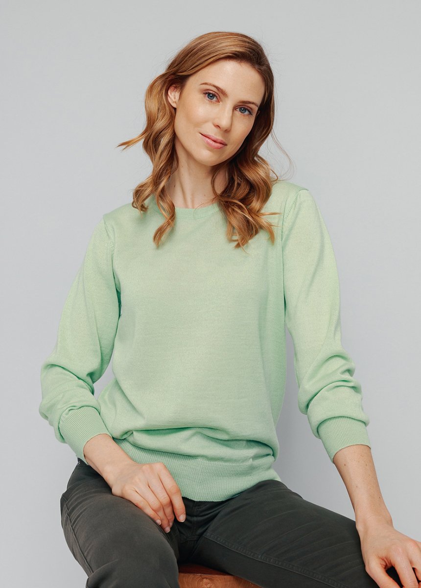 Maglia_a_maniche_lunghe_con_scollo_rotondo_in_lana_merino_Verde_Nilo_FA1_slim