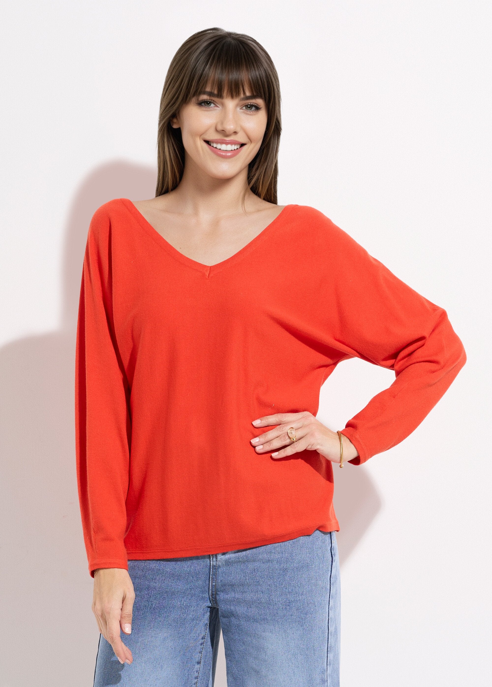 Maglia_con_scollo_a_V,_maglia_fine,_eco-responsabile_Rouge_FA1_slim