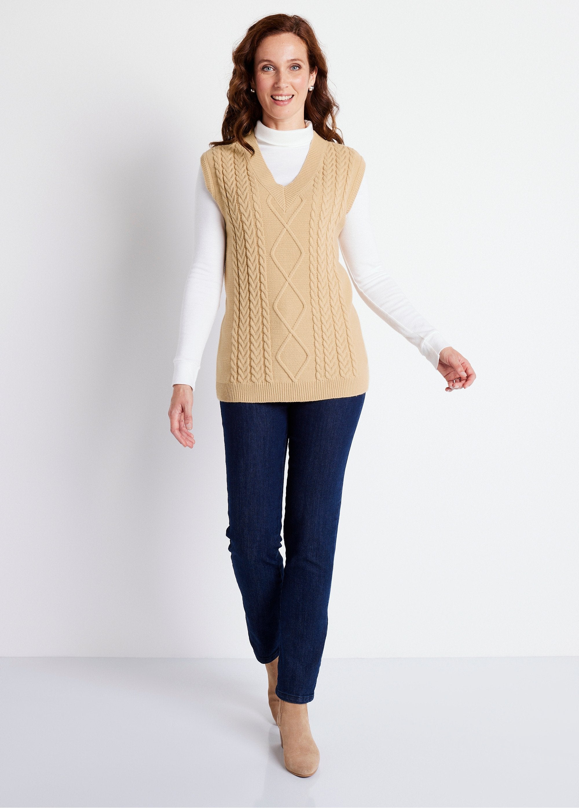 Maglia_senza_maniche_con_scollo_a_V_Beige_SF1_slim