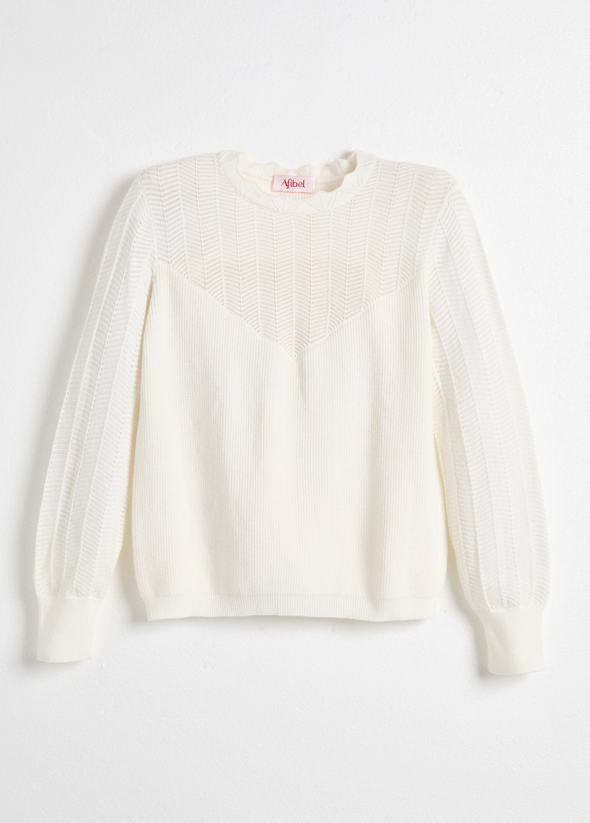 Morbido_maglione_a_maniche_lunghe_con_scollo_rotondo_Ecru_AP1_slim